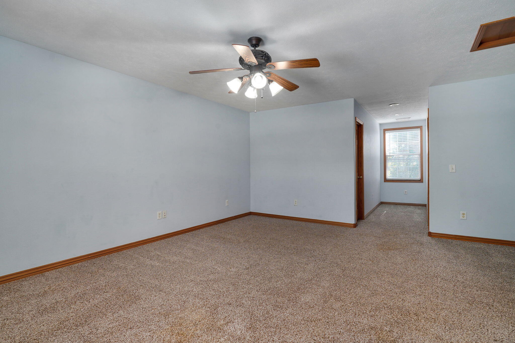 1519 East 515th Road Property Photo 30