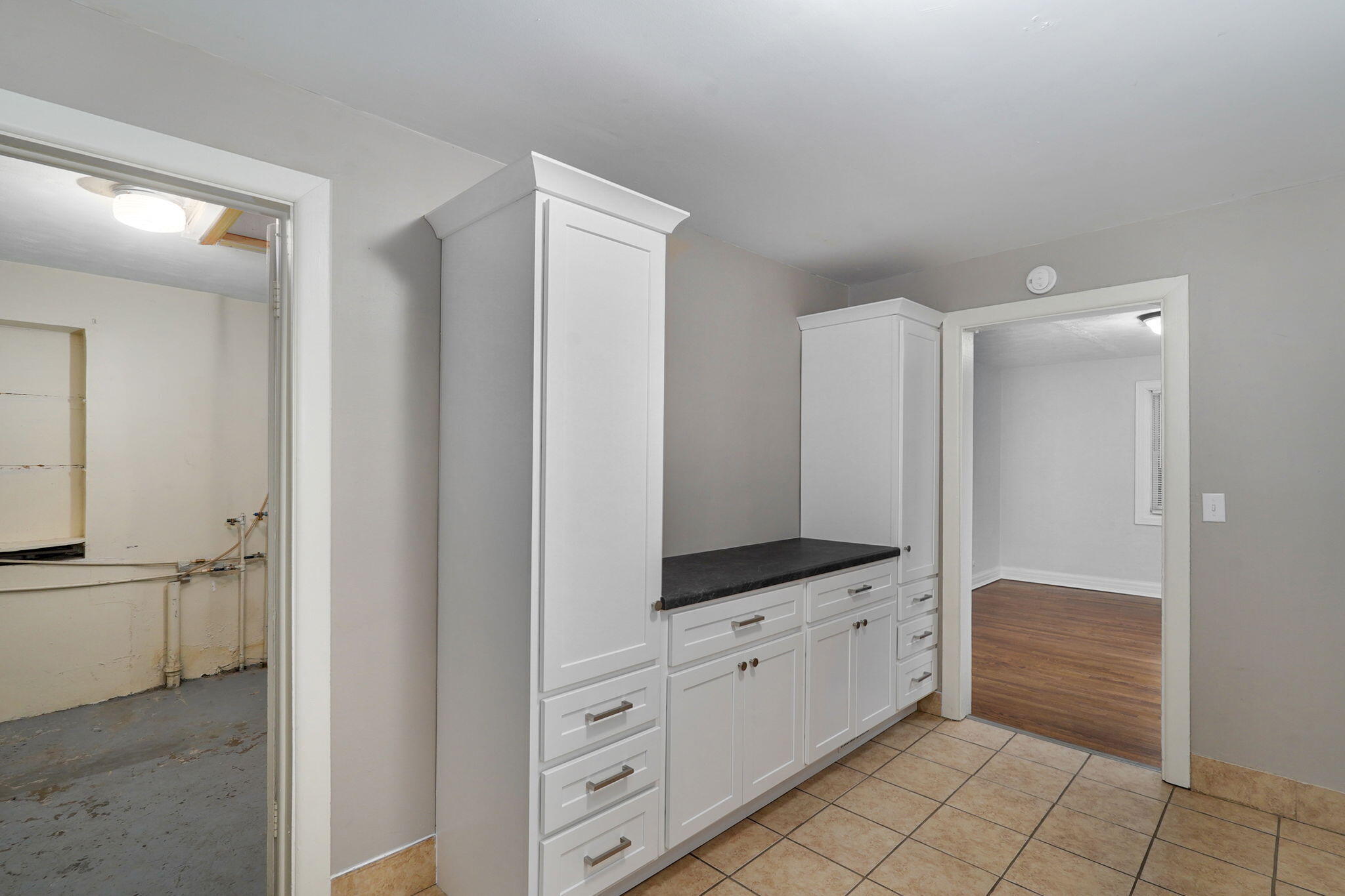 637 South Kickapoo Avenue Property Photo 17