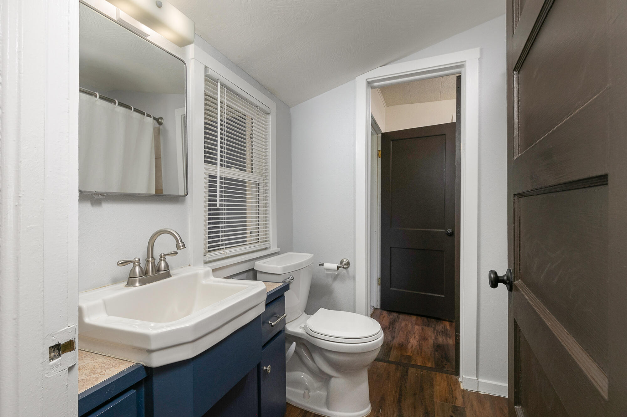 306 East Oak Street Property Photo 16