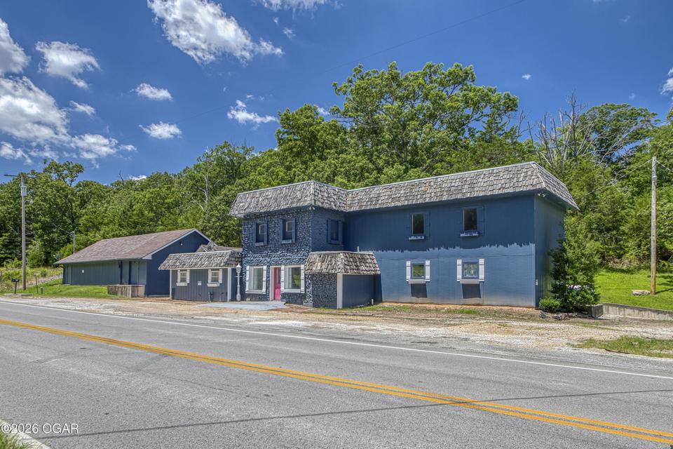 454 Redings Mill Road Property Photo 8