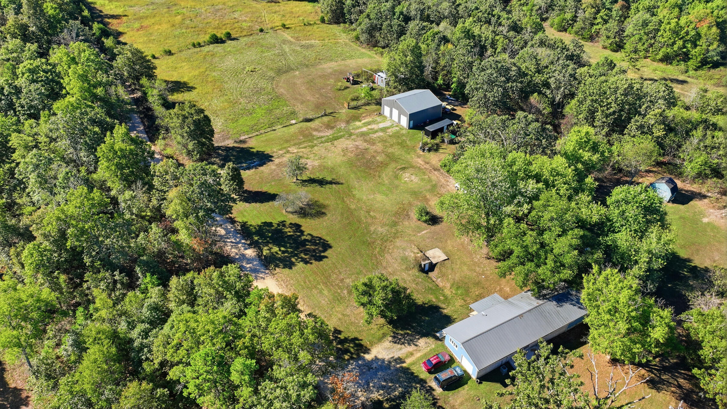 8969 County Road 445 Property Photo 1
