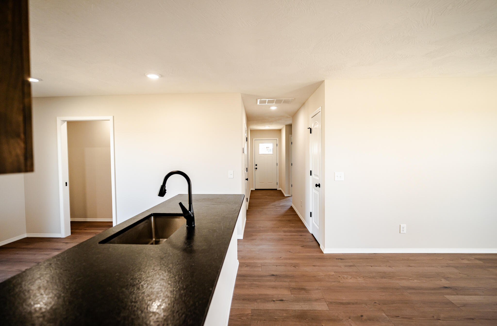 1008 Fenli Avenue Property Photo 6
