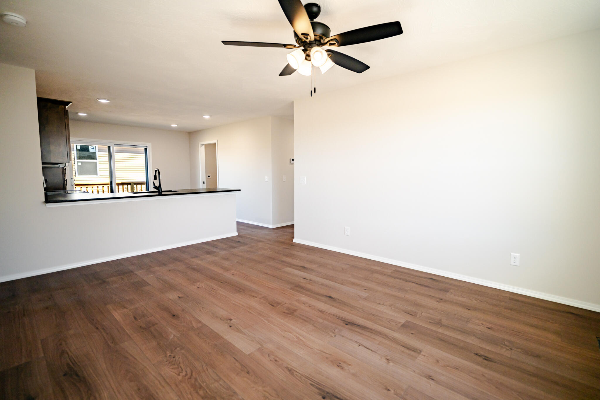 1008 Fenli Avenue Property Photo 7