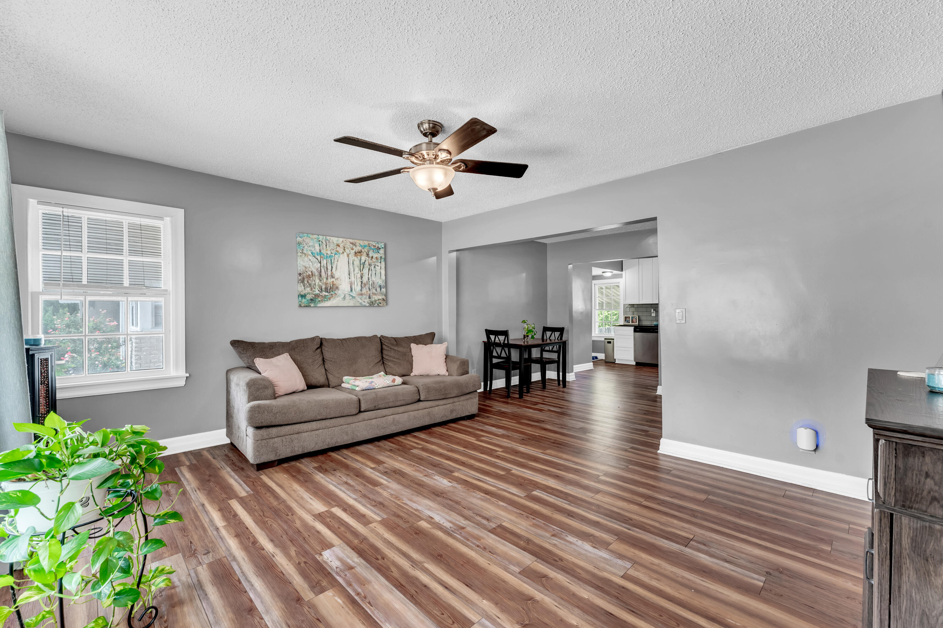 1349 East Stanford Street Property Photo 4