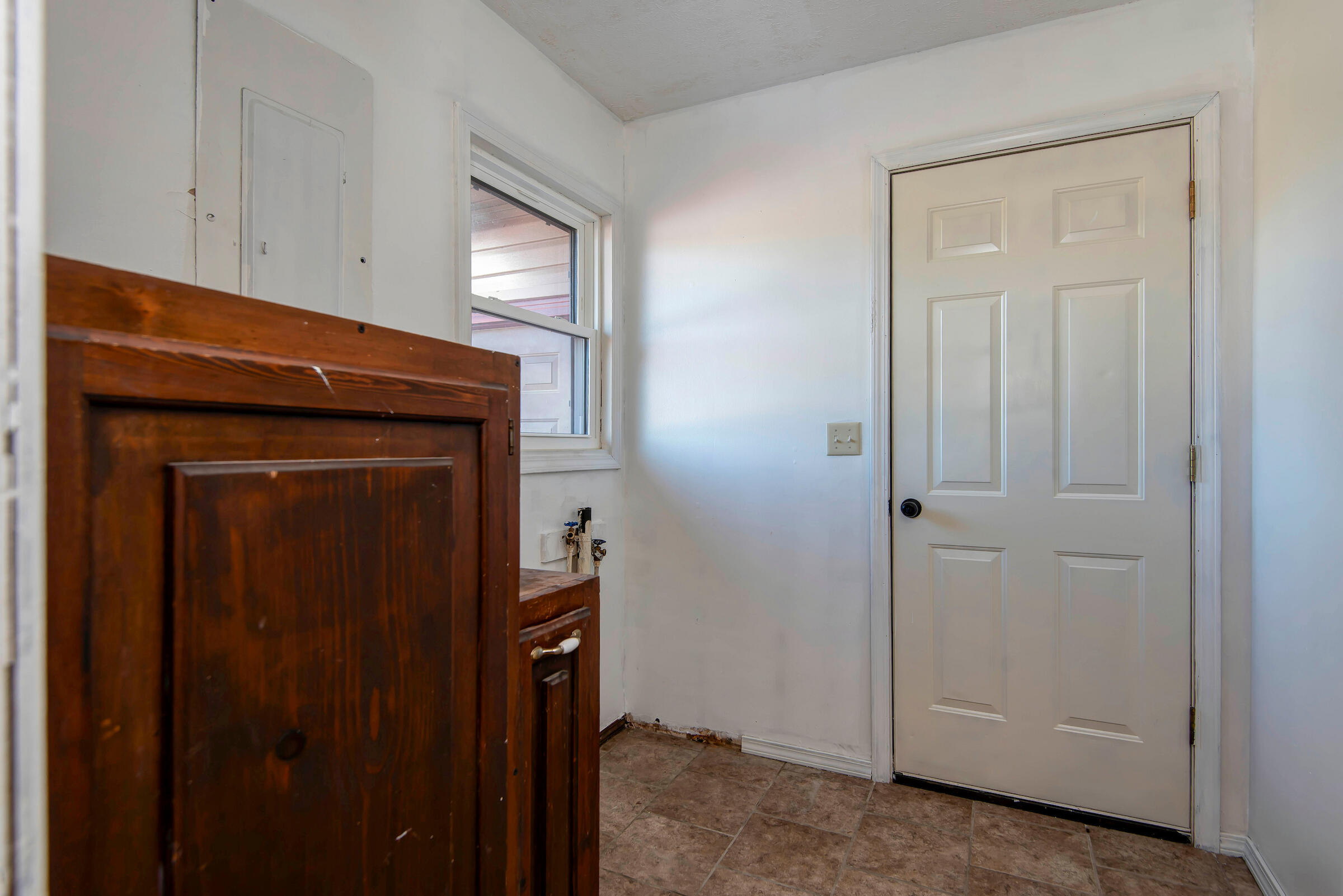 6711 North Farm Road 97 Property Photo 19