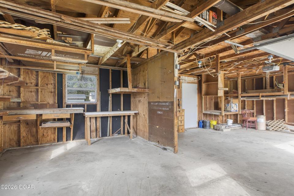 406 West Mercer Street Property Photo 32