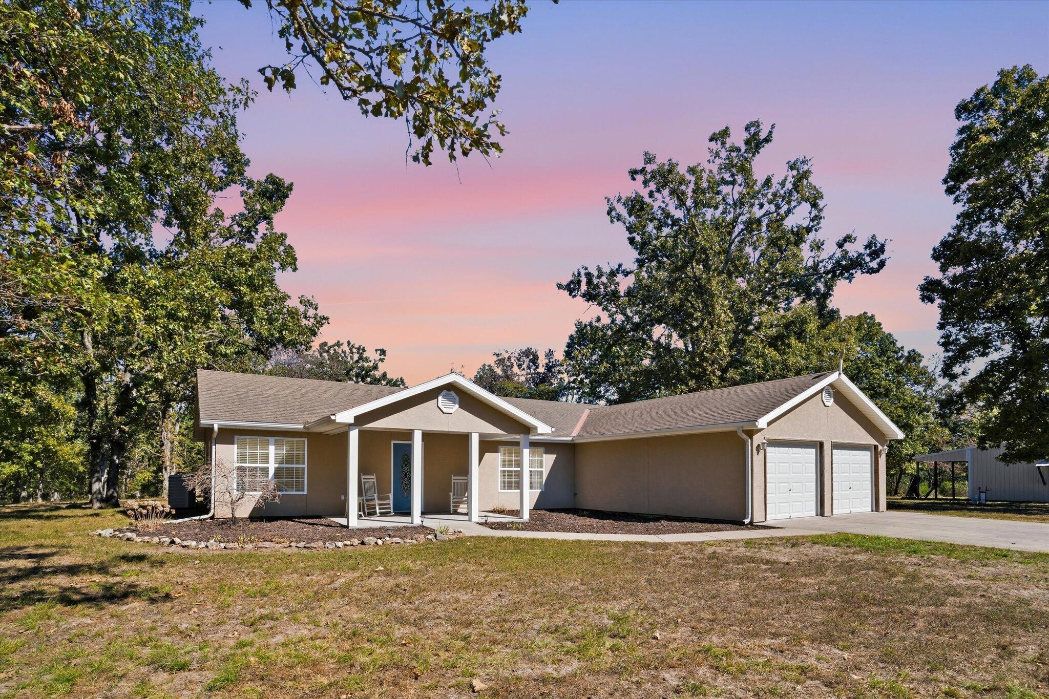 33981 County Road 96 Property Photo 1