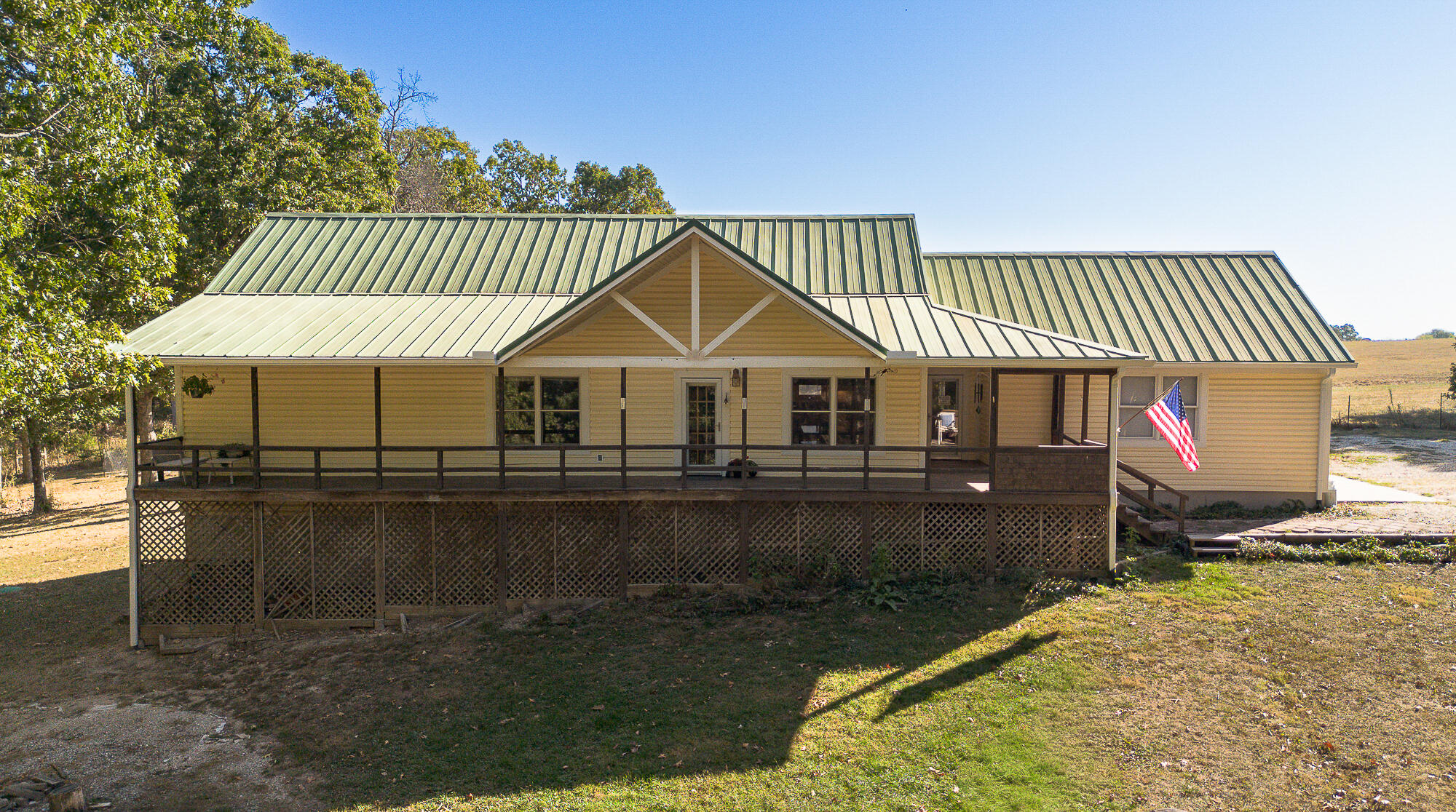 218 Brookside Drive Property Photo 1