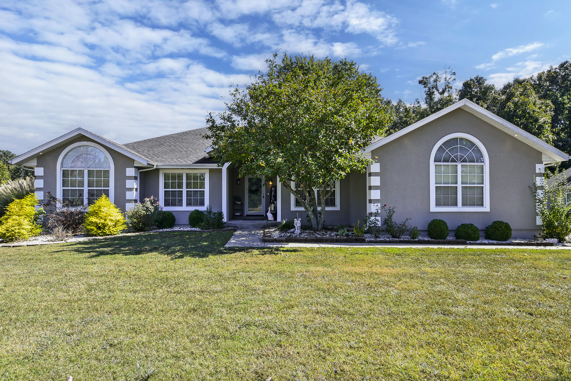4236 North Castle Oaks Boulevard Property Photo 1