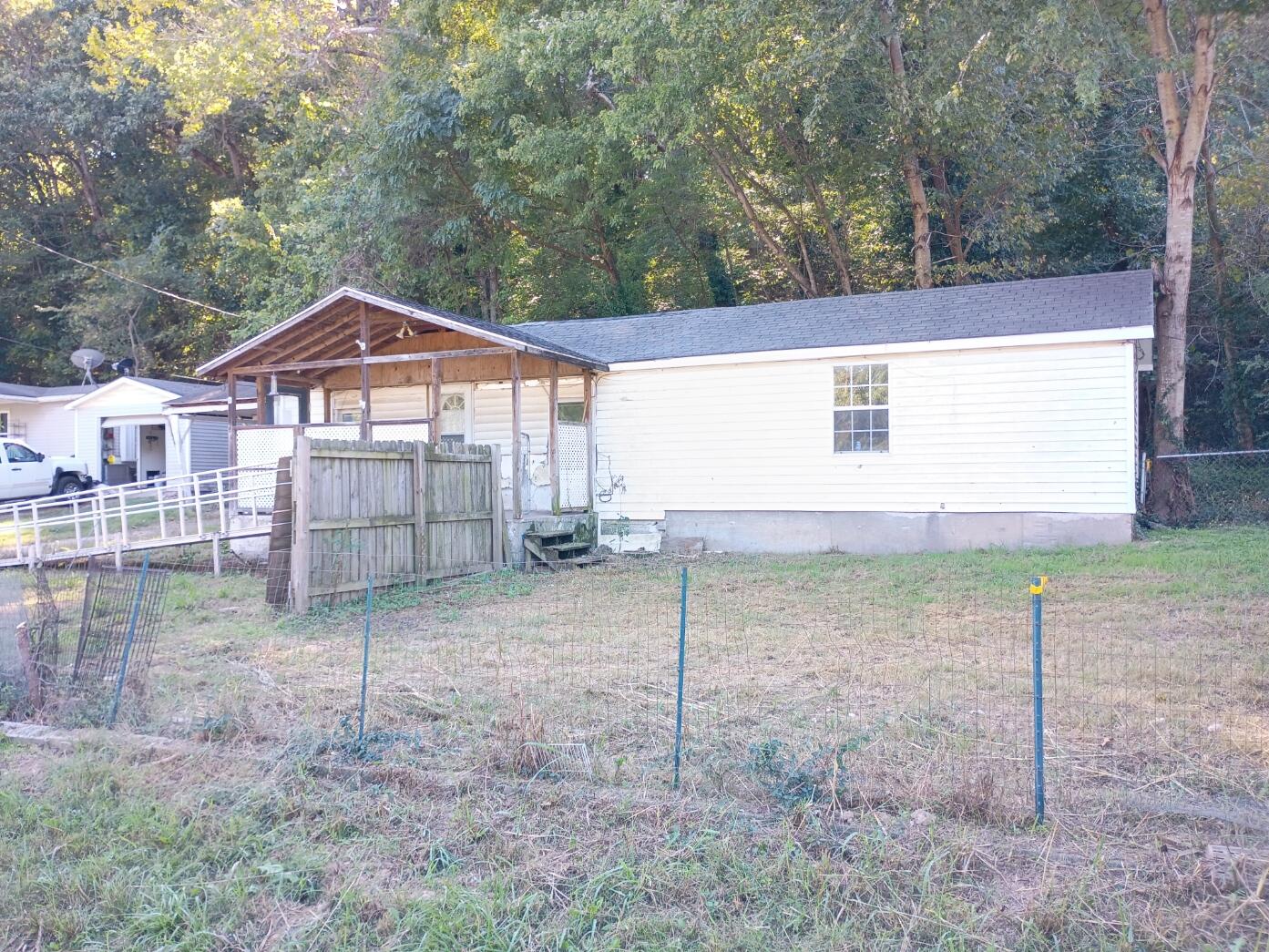 9083 State Highway 59 Property Photo 3