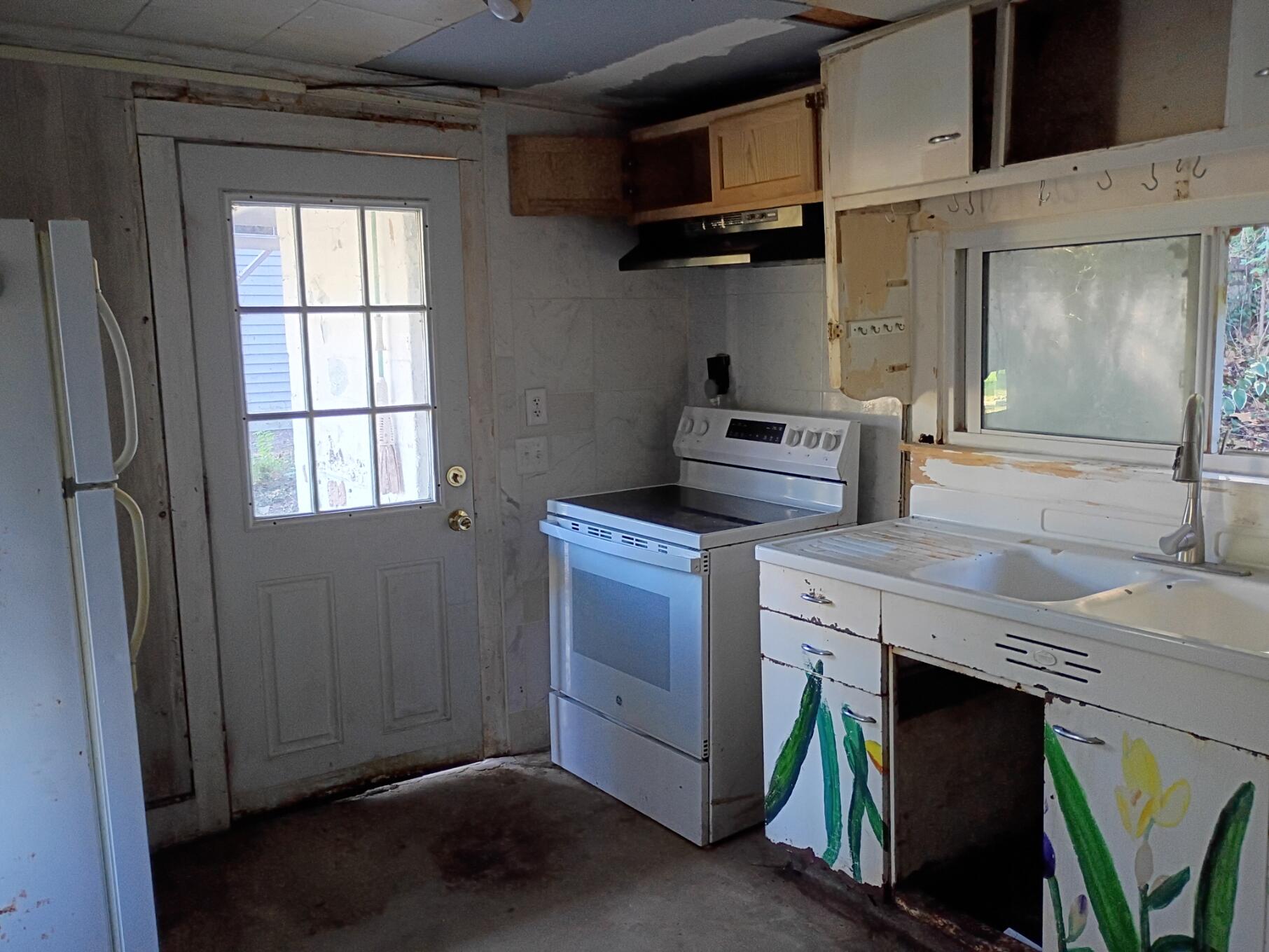 9083 State Highway 59 Property Photo 5
