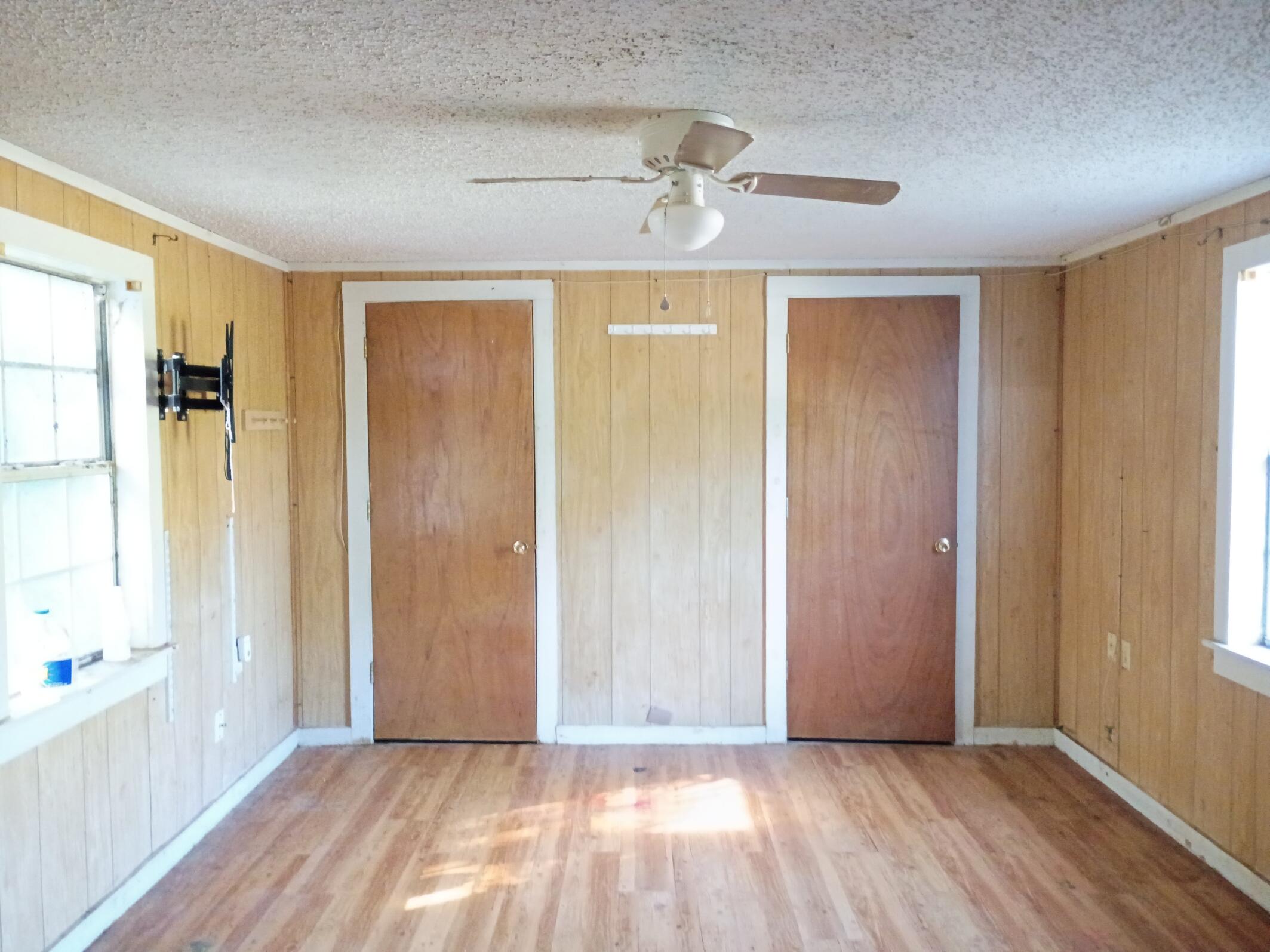 9083 State Highway 59 Property Photo 6