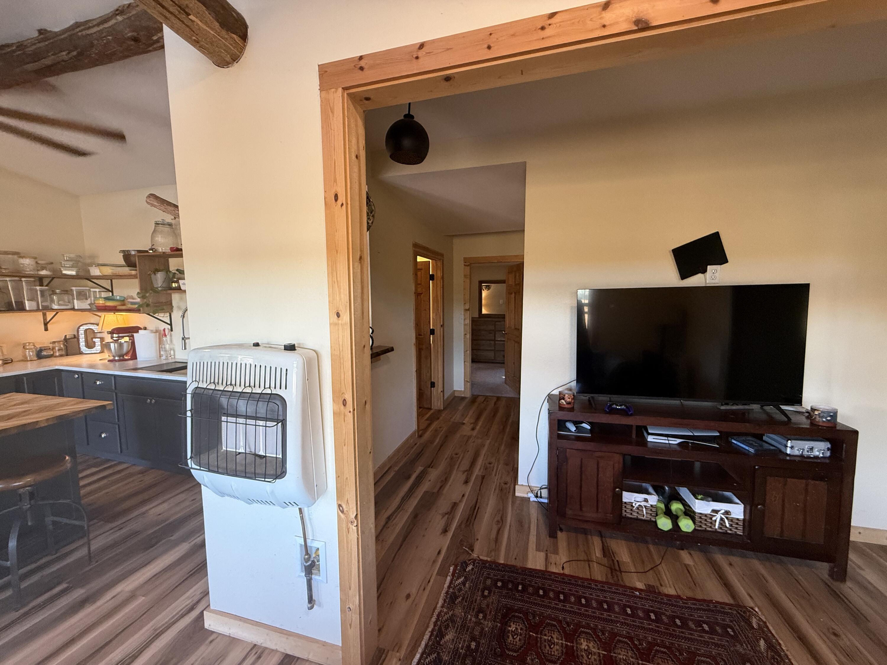 573 County Road Ab-230 Property Photo 8