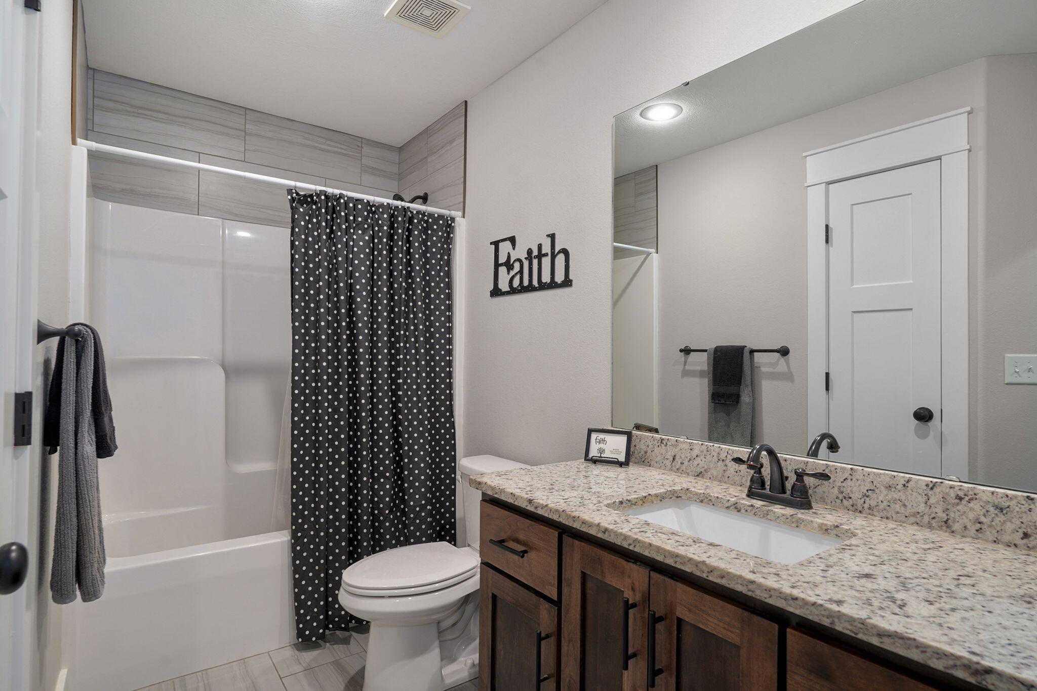 2275 North Citation Avenue Property Photo 25
