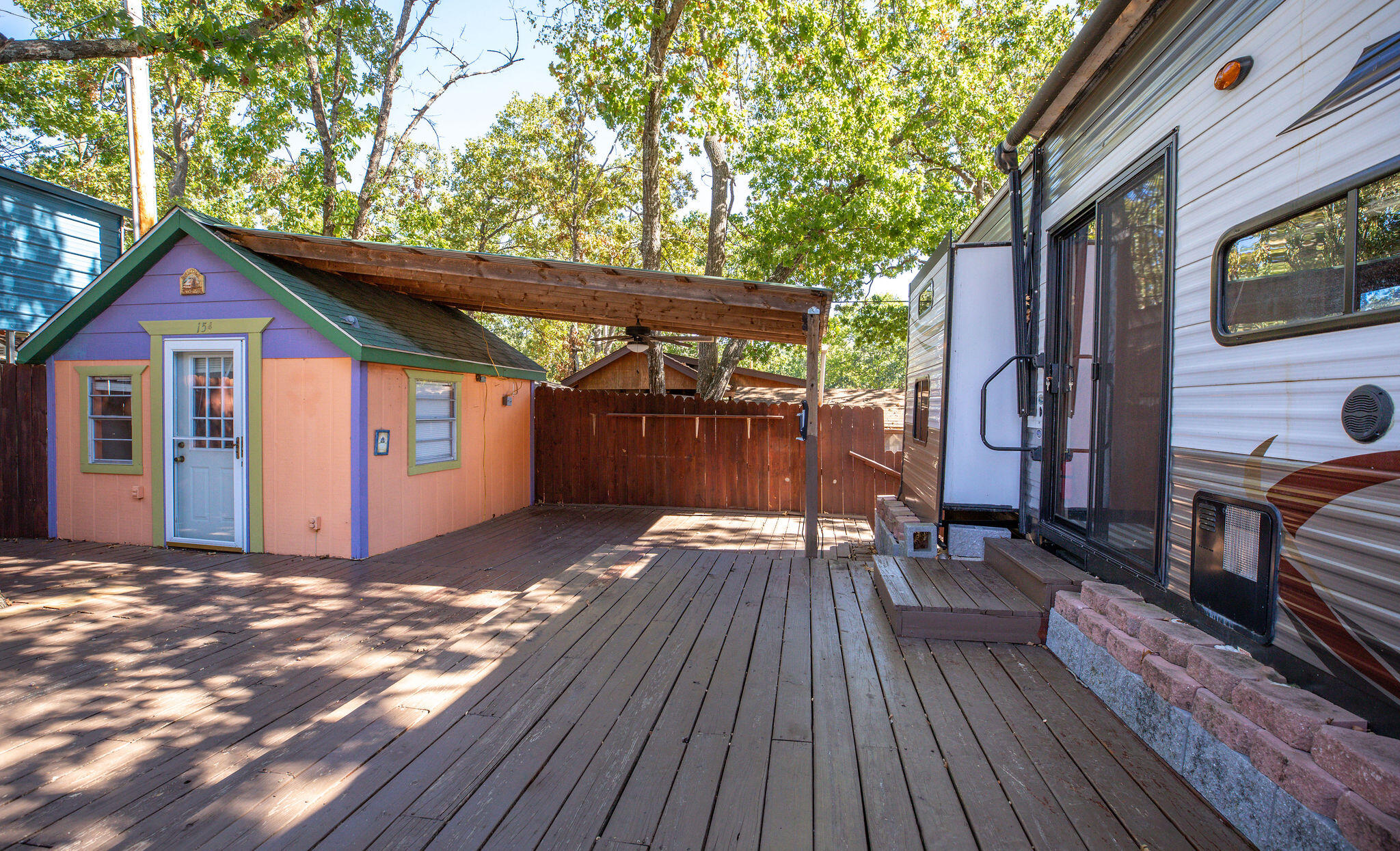 154 Bee Hive Property Photo 4
