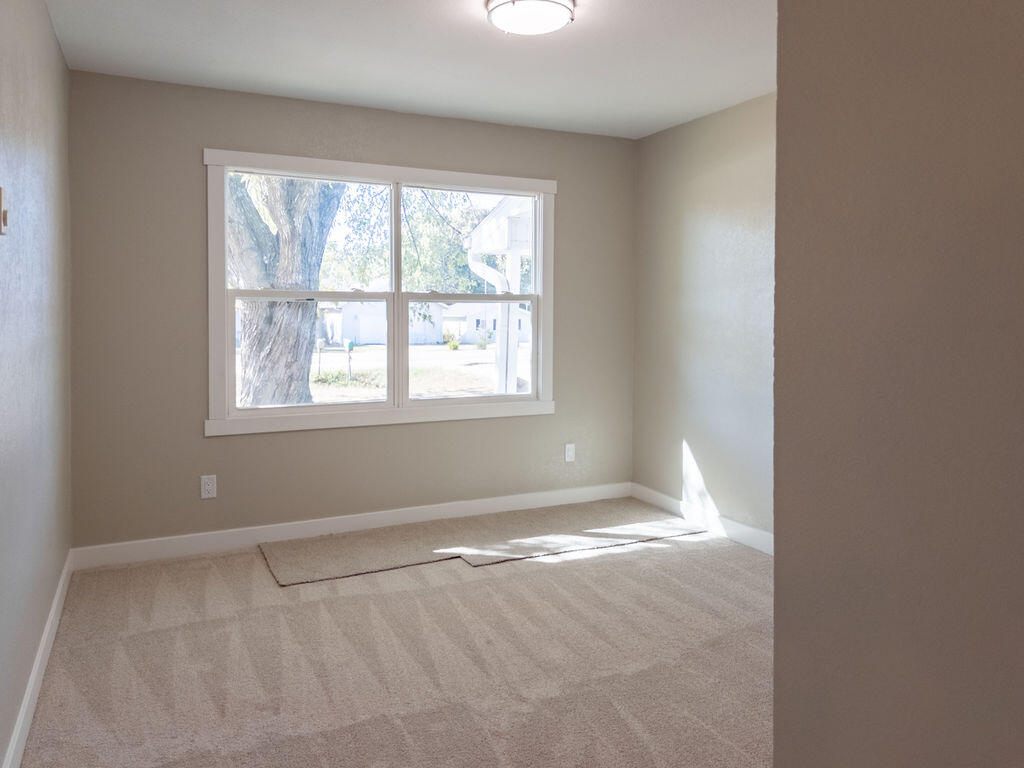 510 South Main Street Property Photo 17