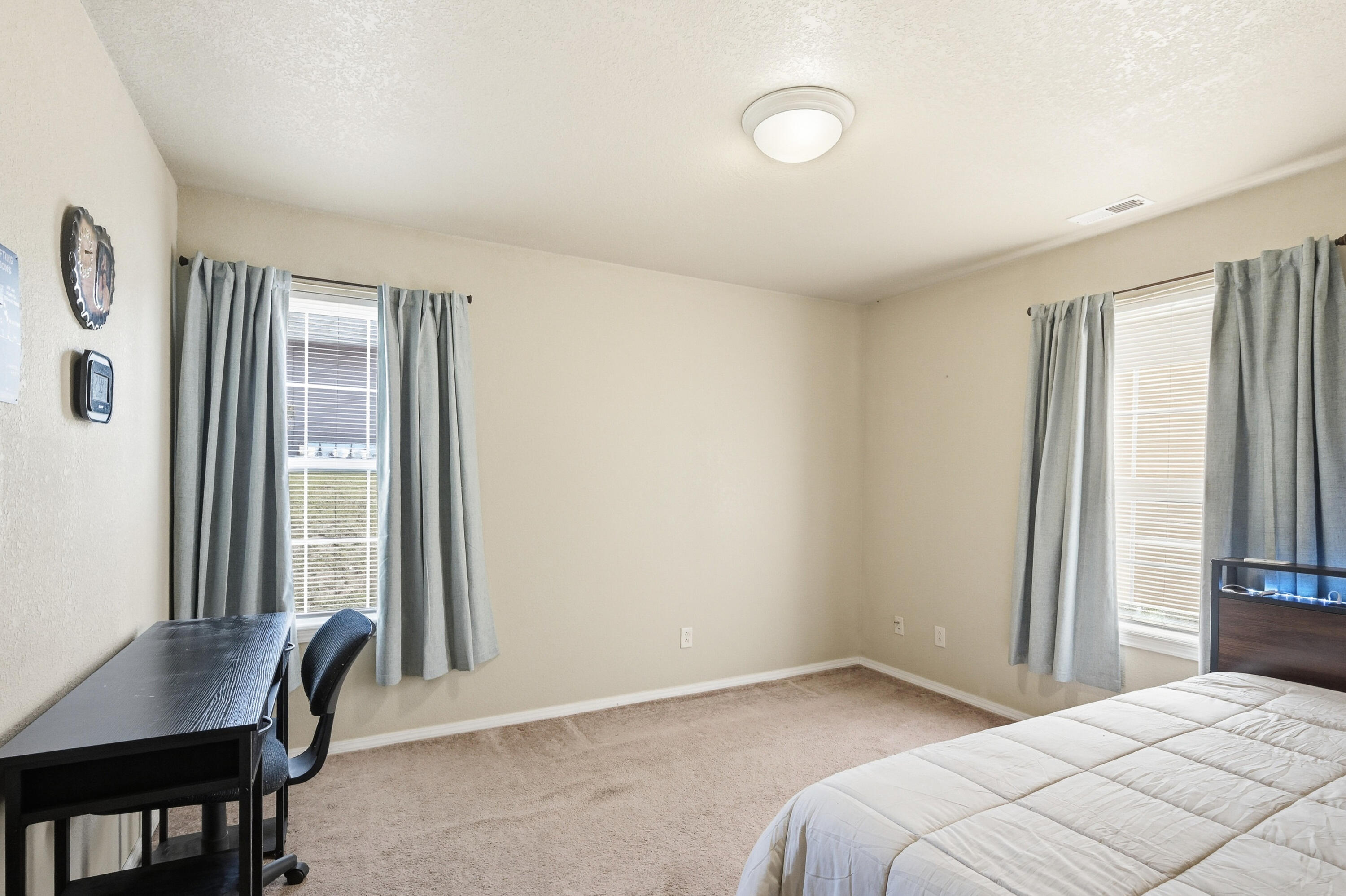 217 South Parkmor Drive Property Photo 16