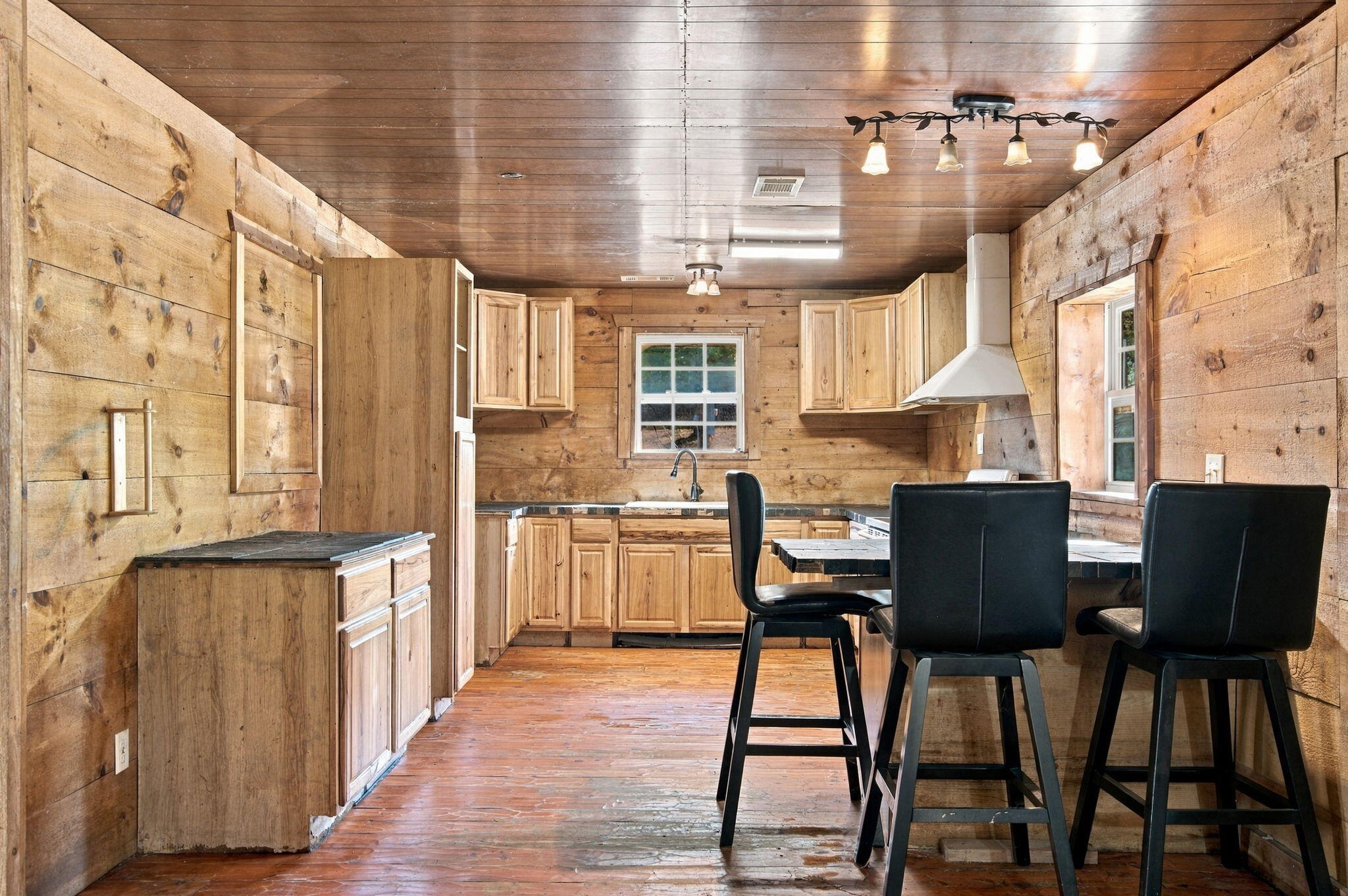 25112 Farm Road 1263 Property Photo 12