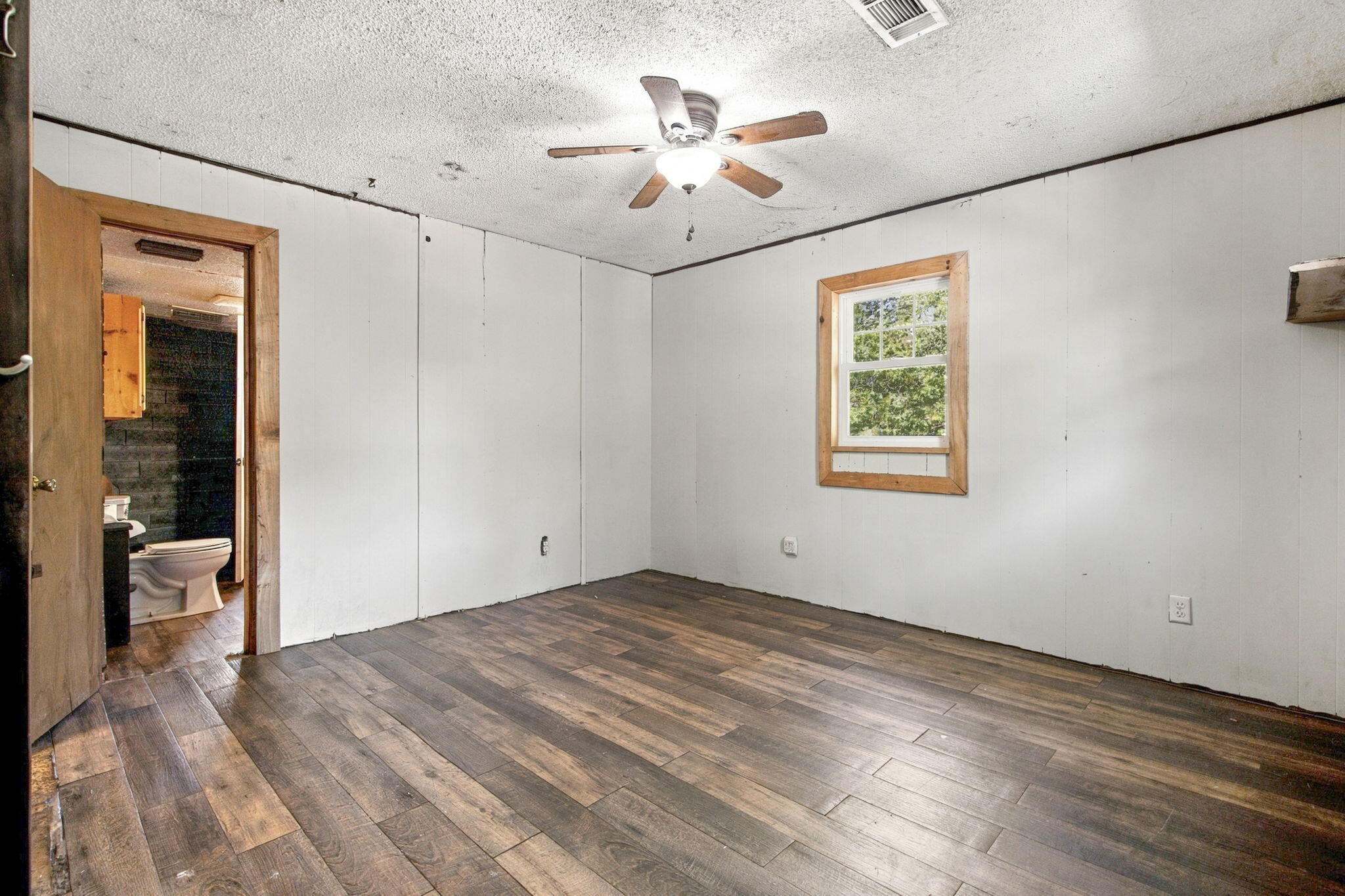 25112 Farm Road 1263 Property Photo 15