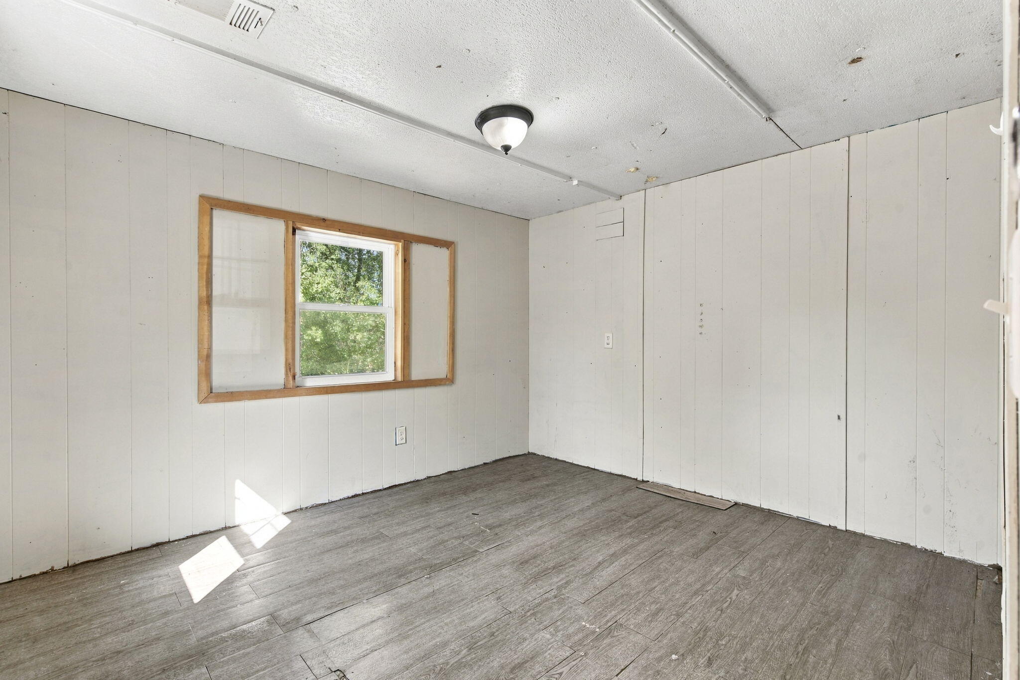 25112 Farm Road 1263 Property Photo 20