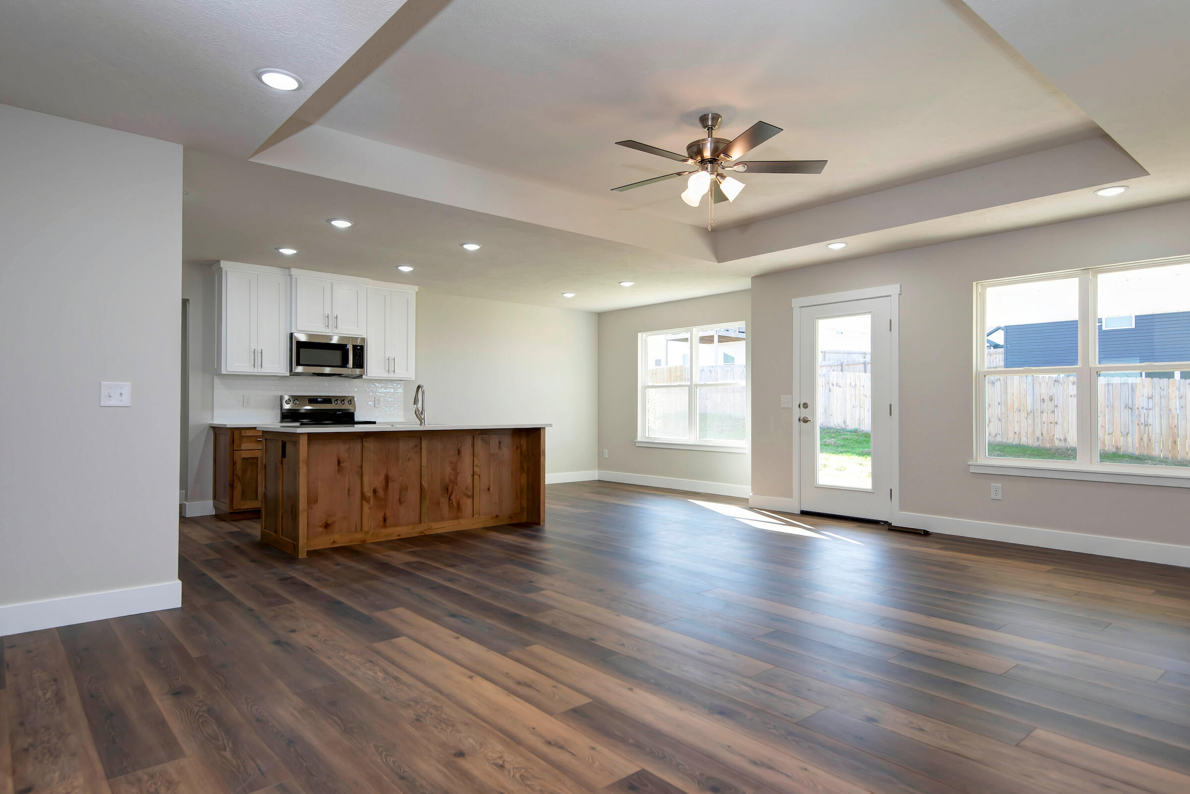 2612 West Pigeon Drive Property Photo 11