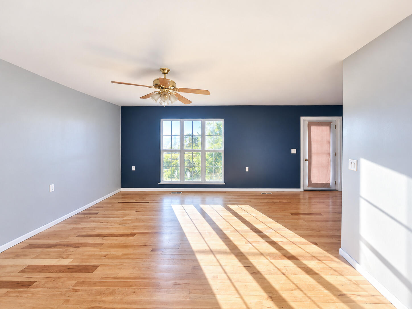 1607 South State Route 17 Property Photo 2