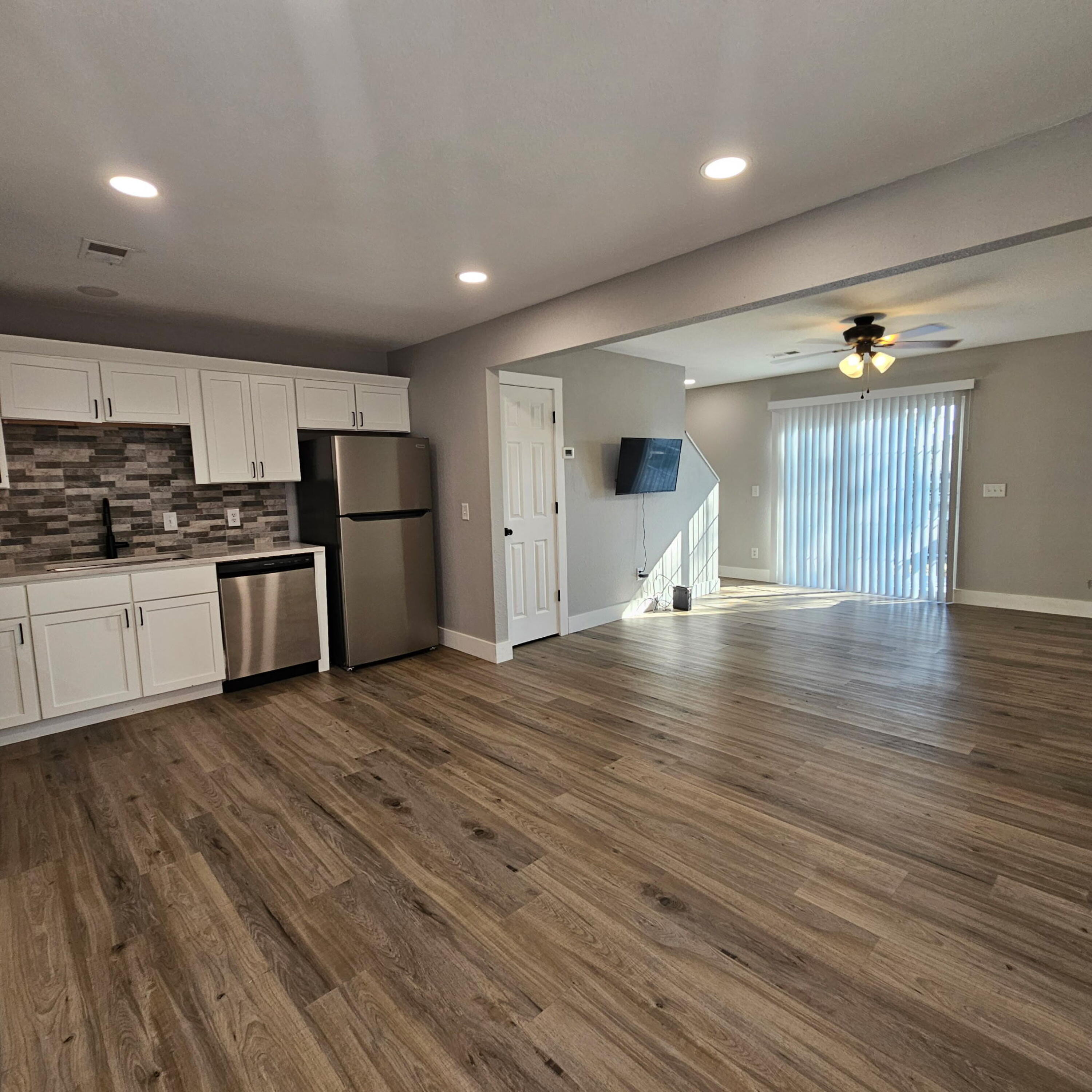 1 South Street Property Photo 14