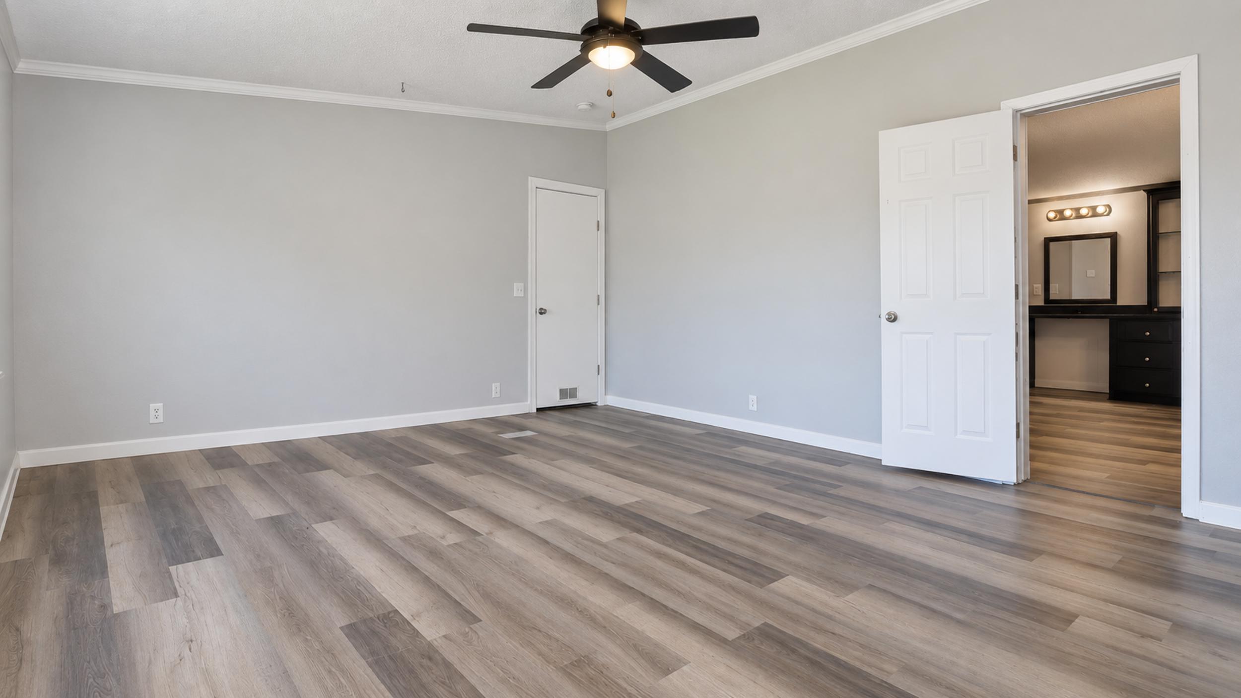2570 State Route U Property Photo 18