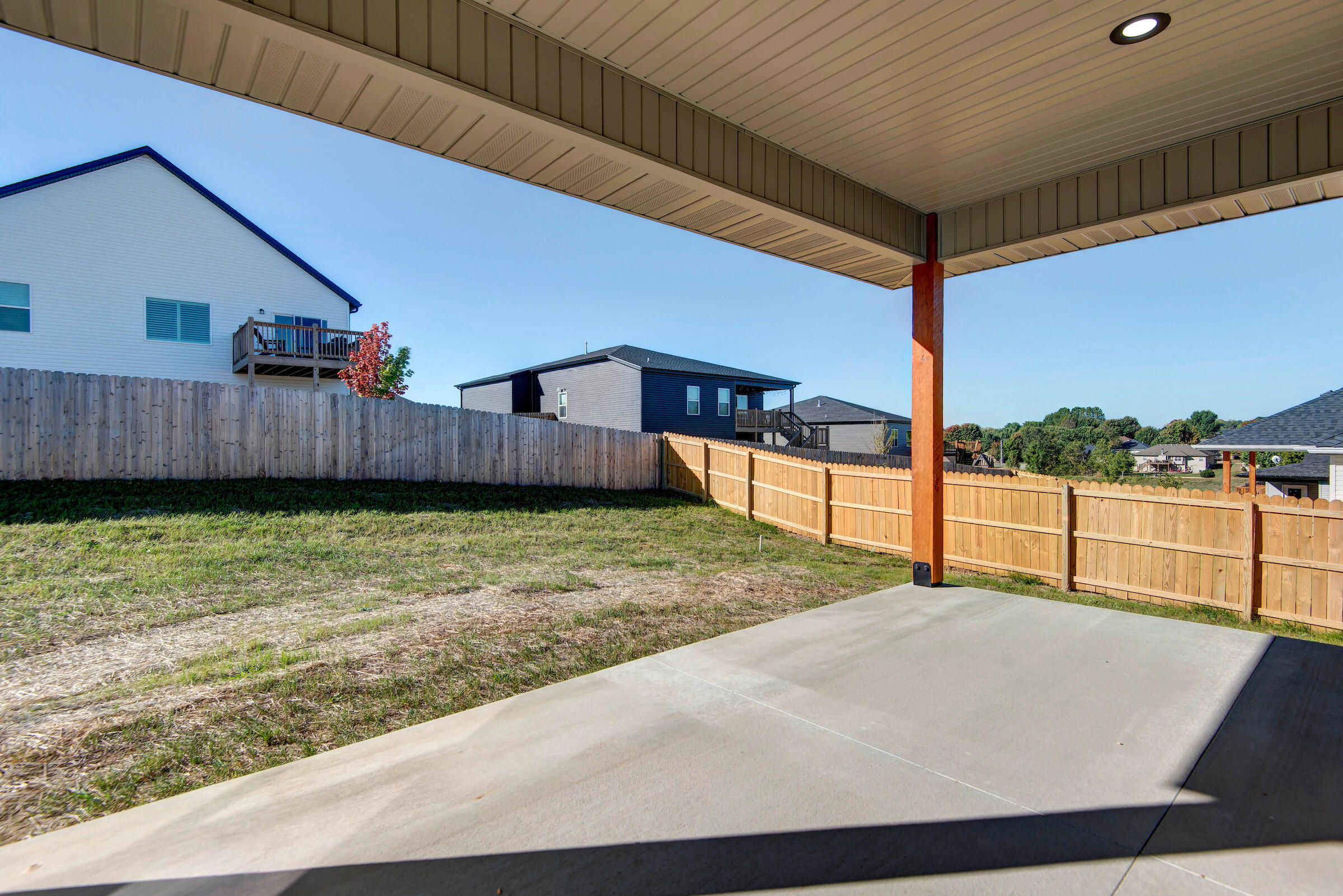 2608 West Pigeon Drive Property Photo 23