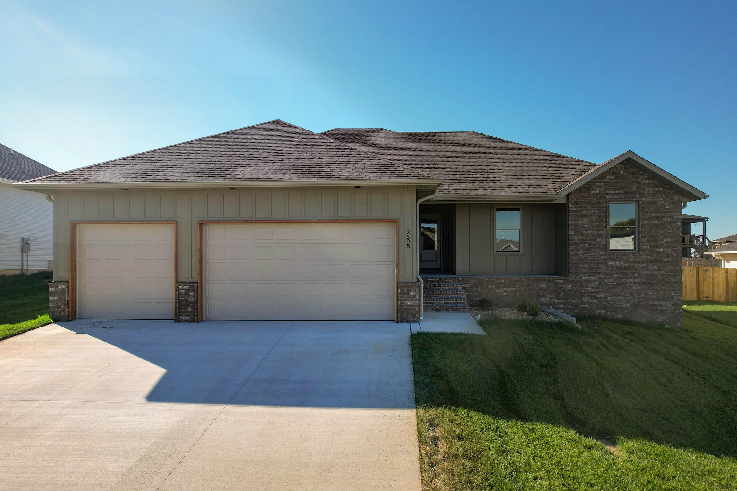 2608 West Pigeon Drive Property Photo 26