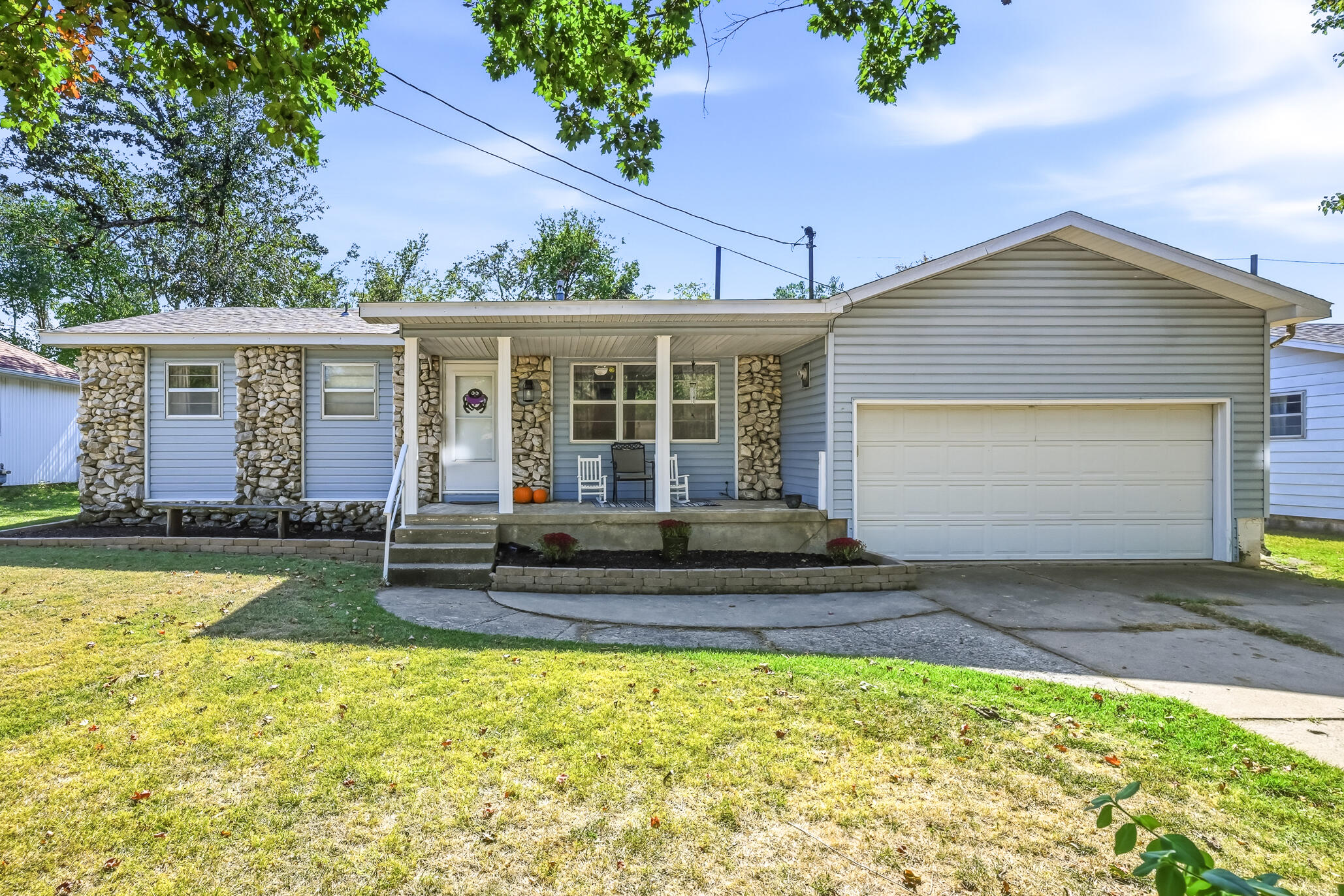 2904 East Bergman Street Property Photo 1