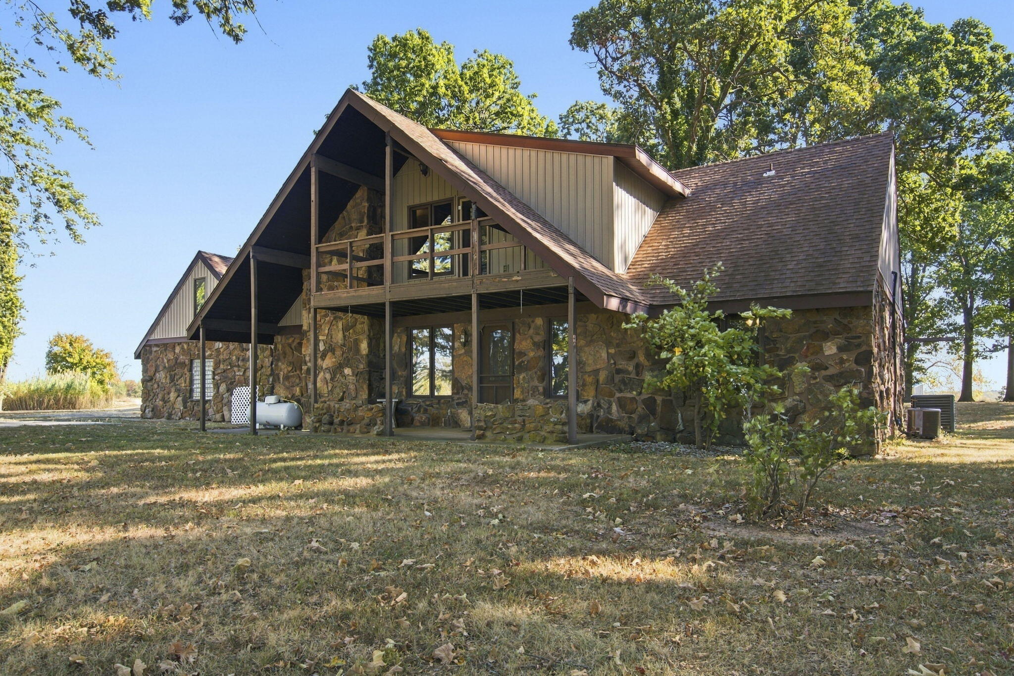 12940 West Farm Road 34 Property Photo 2