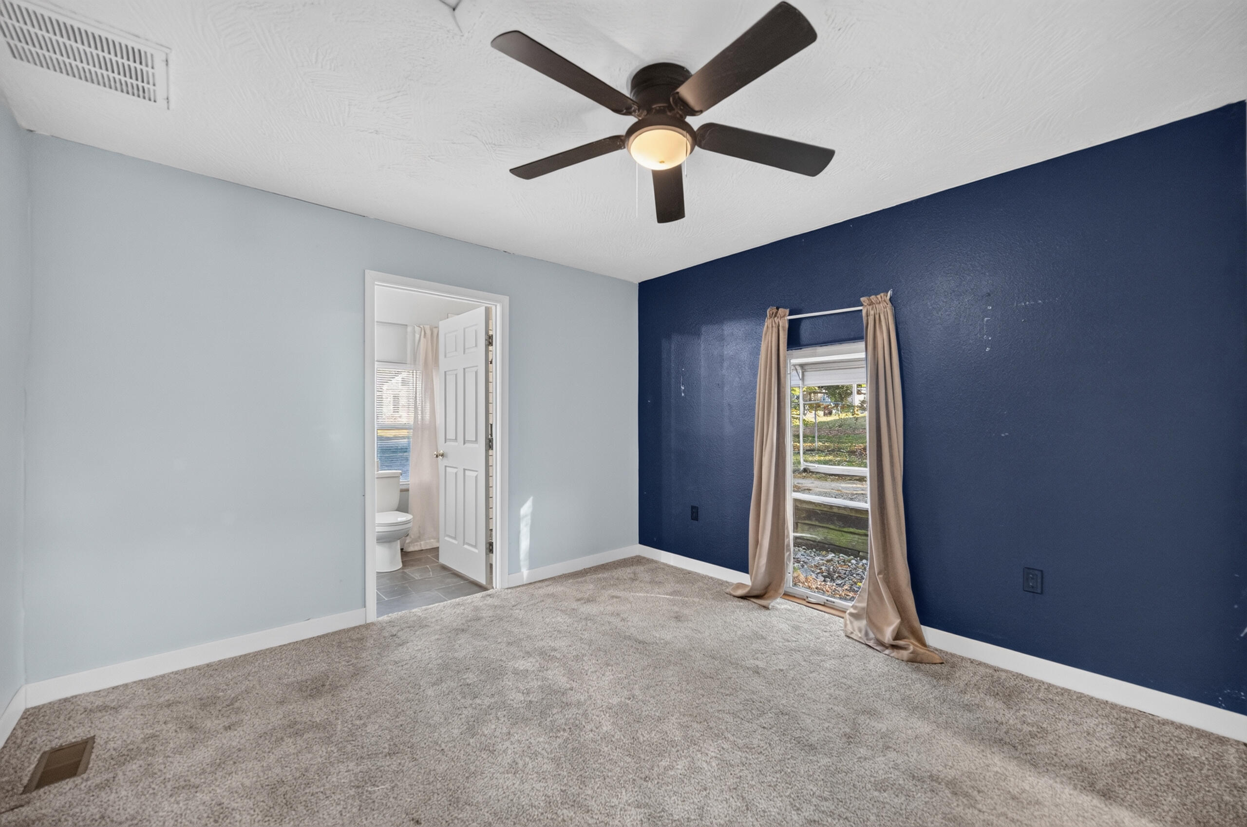 429 North Mill Street Property Photo 12