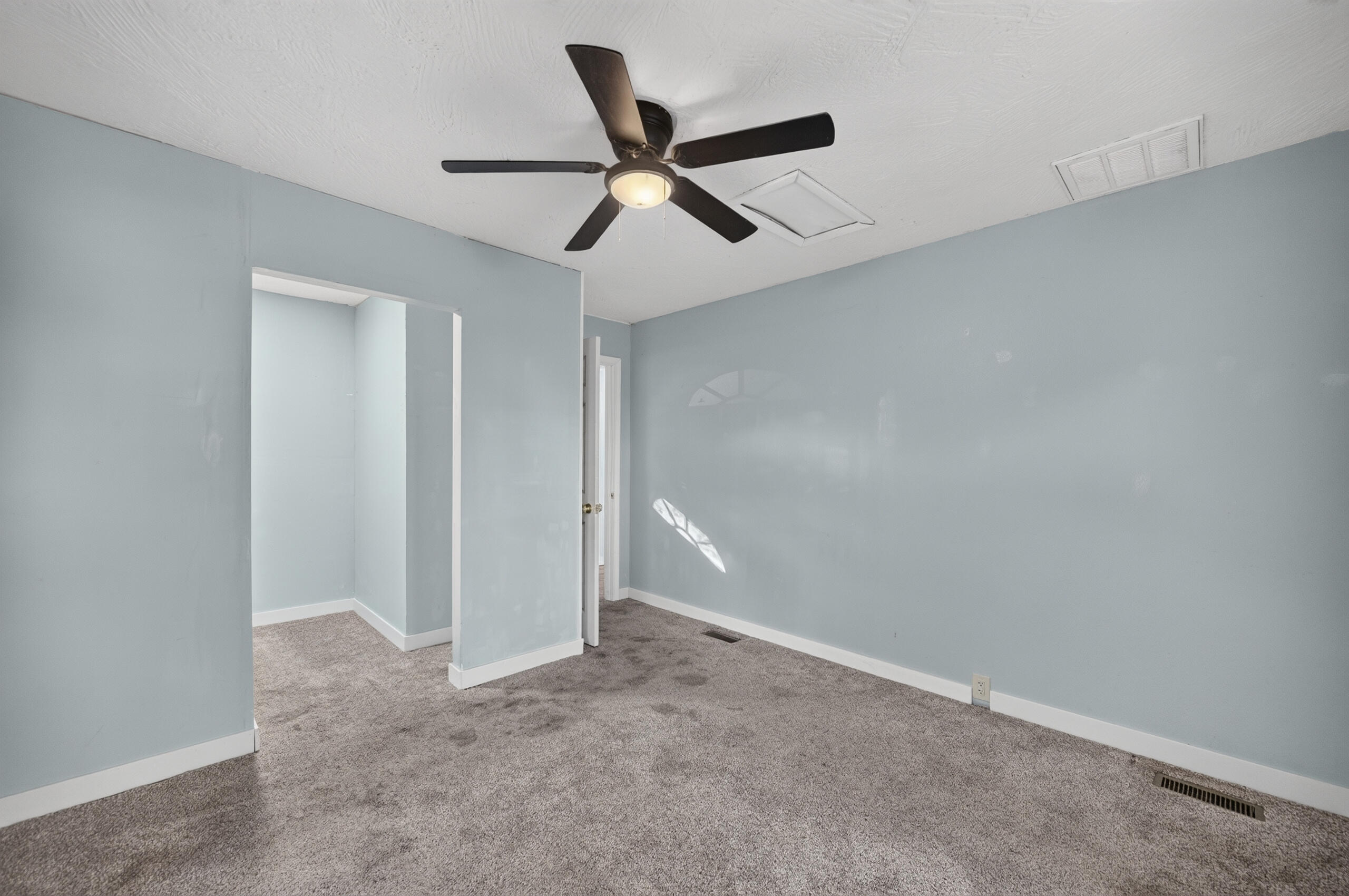 429 North Mill Street Property Photo 13