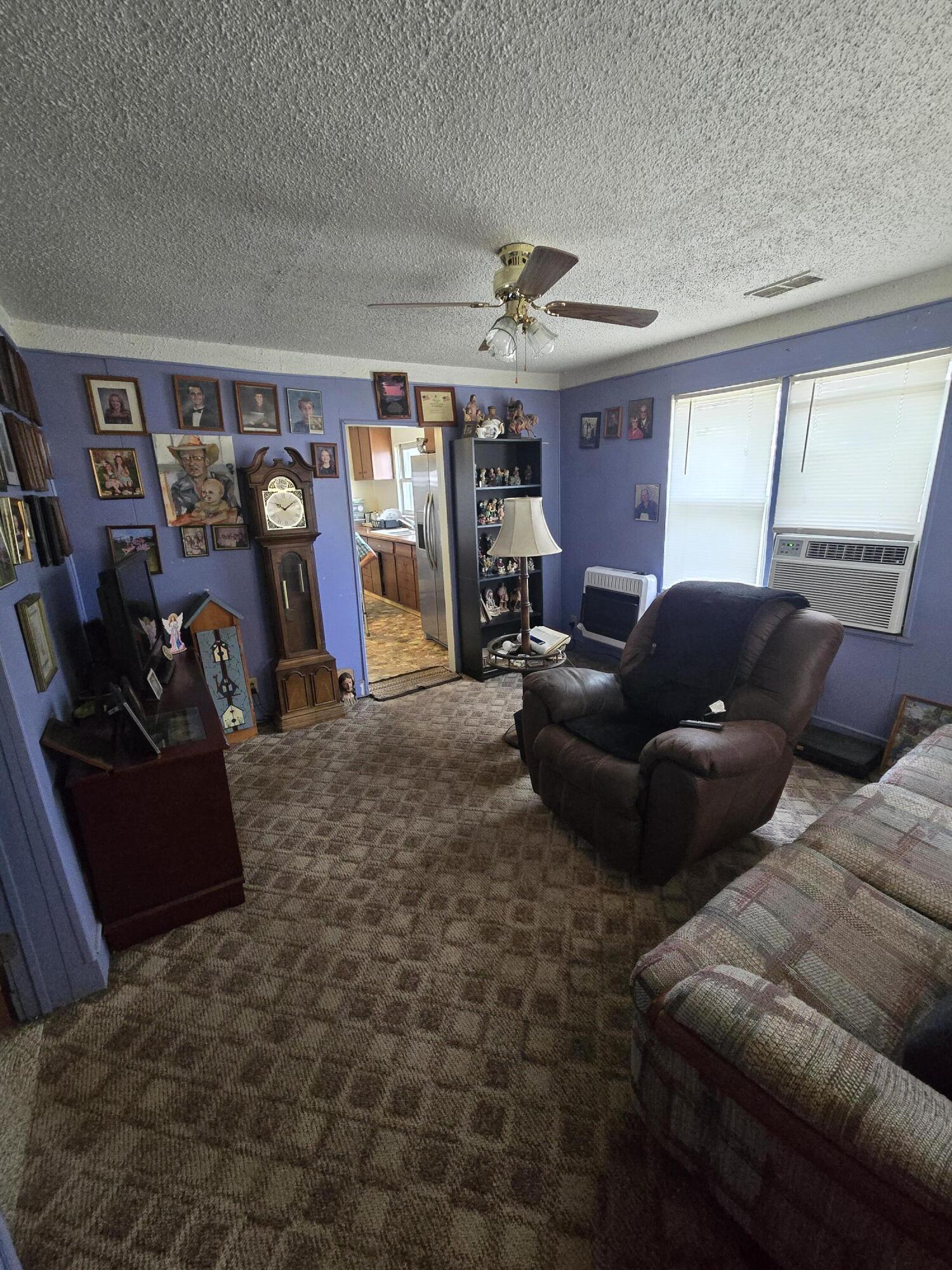 946 County Road 3670 Property Photo 2