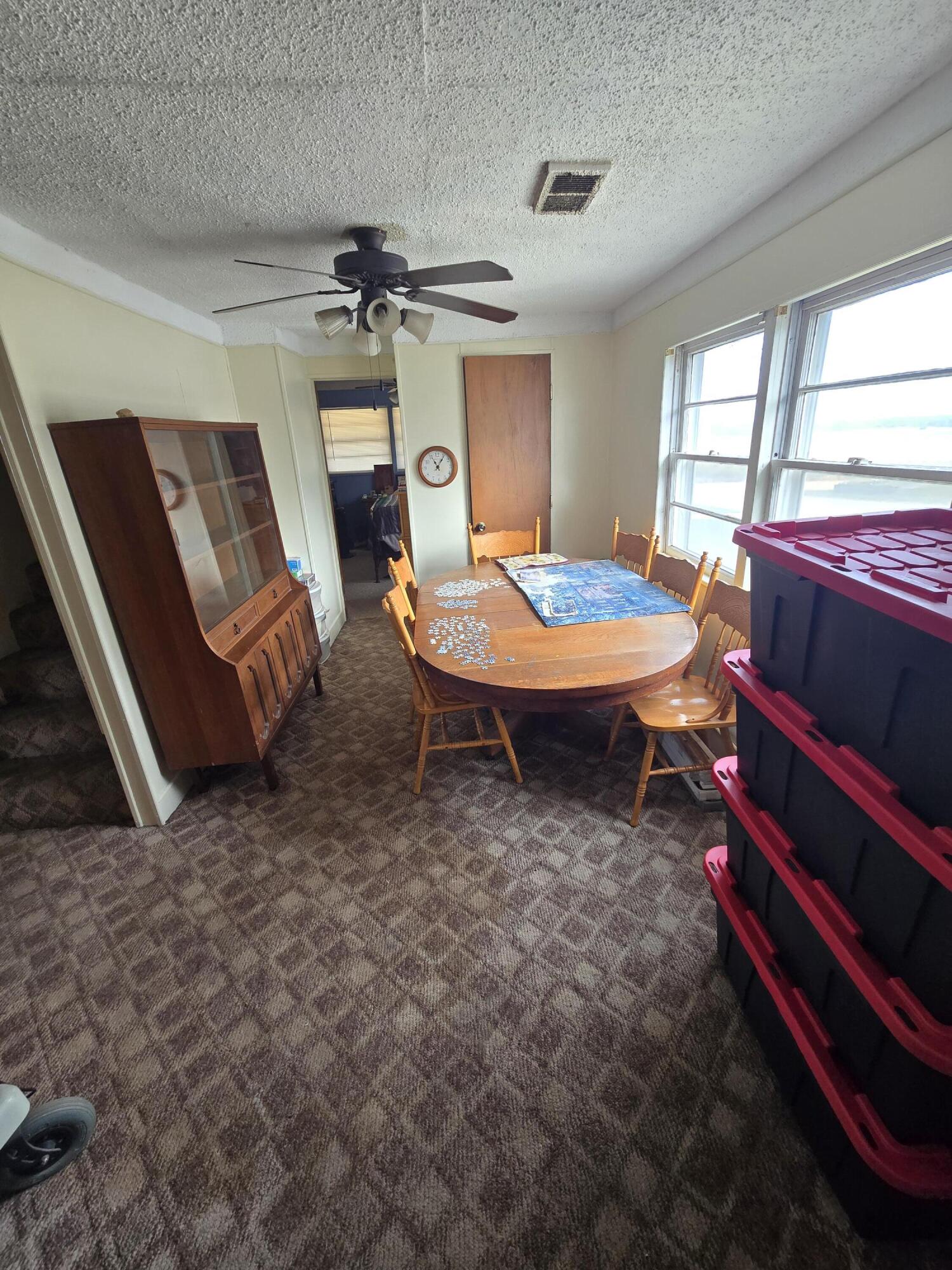 946 County Road 3670 Property Photo 6