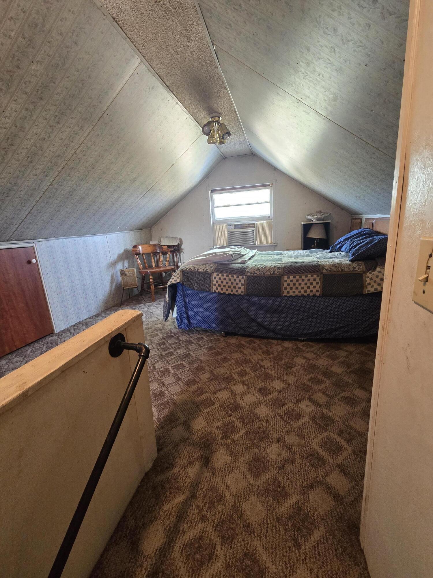 946 County Road 3670 Property Photo 10