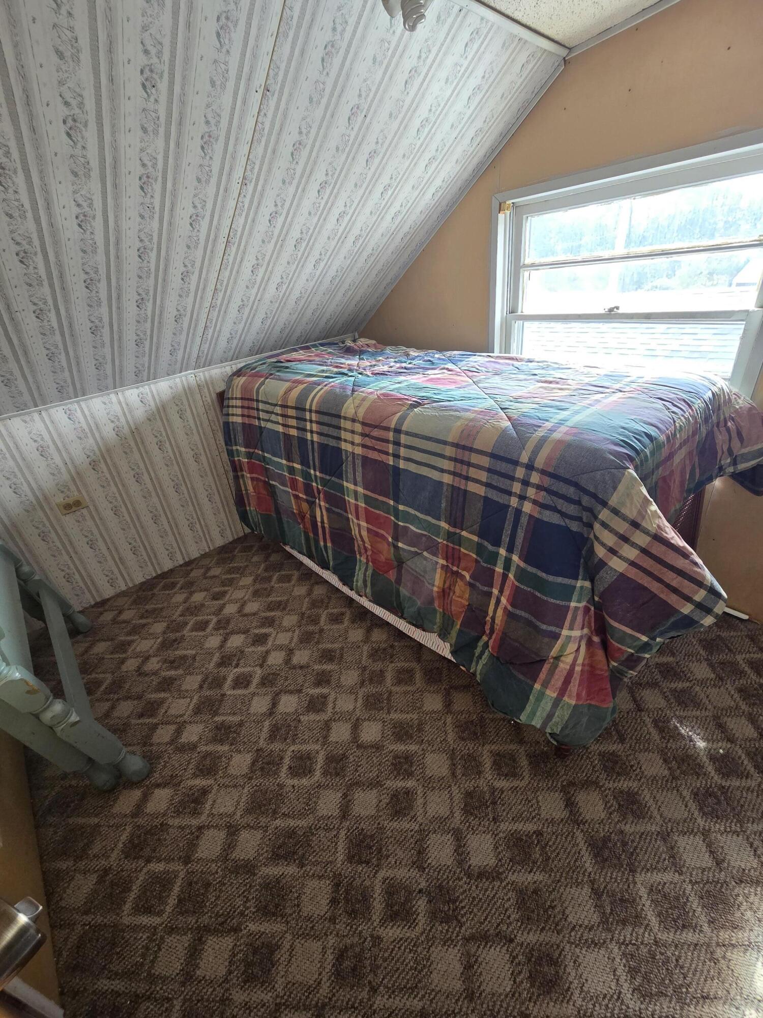 946 County Road 3670 Property Photo 12