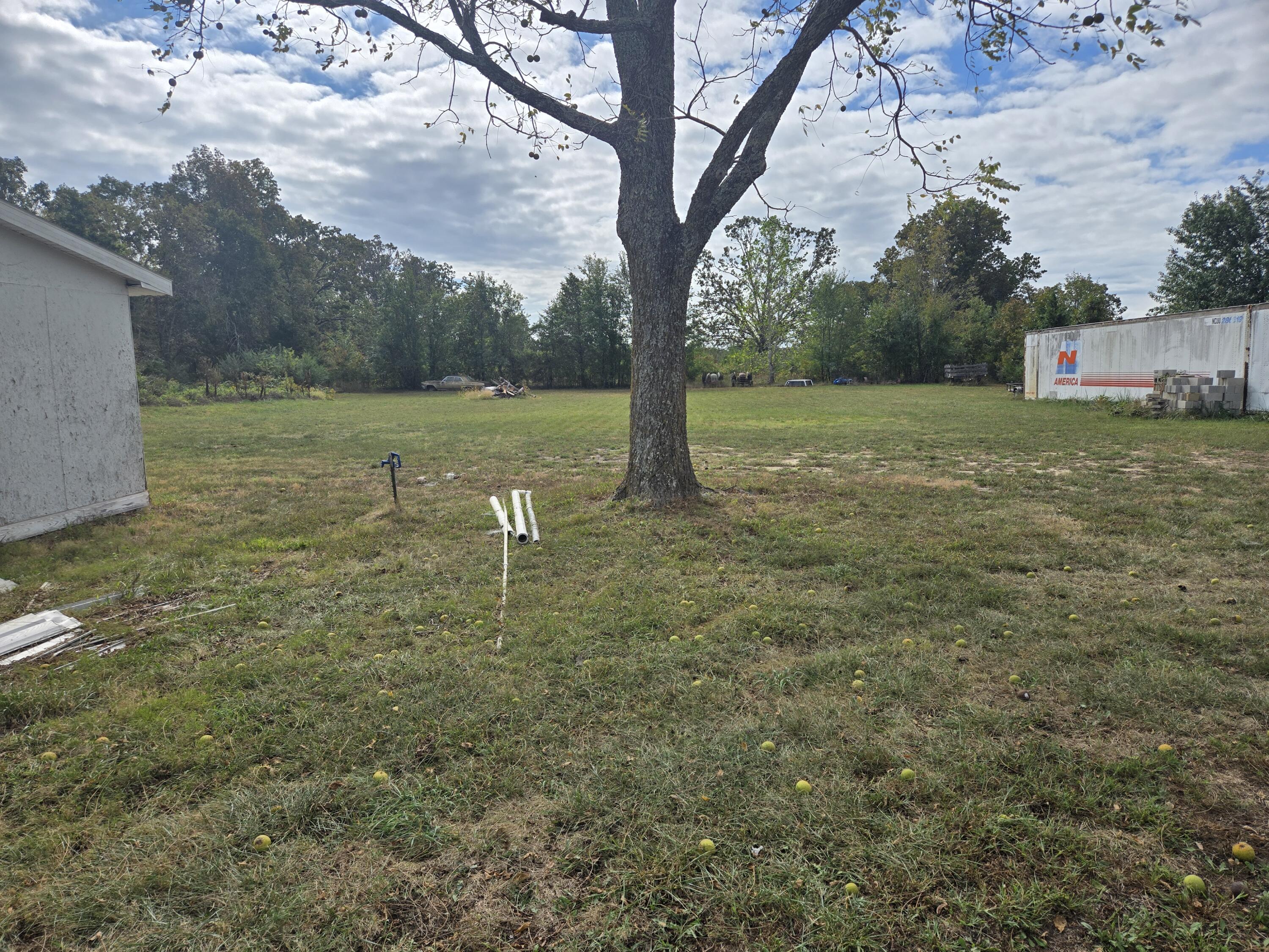 946 County Road 3670 Property Photo 21