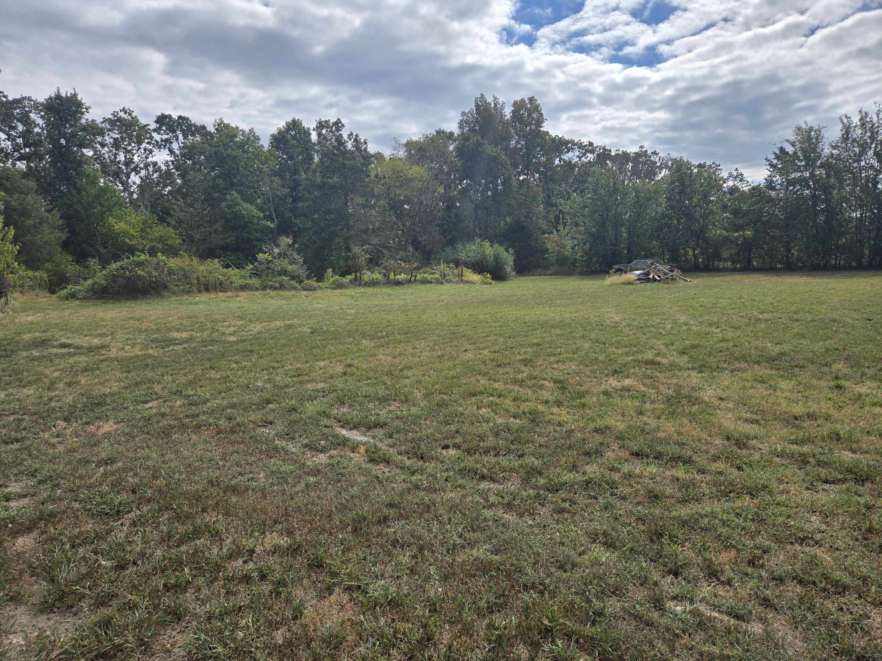 946 County Road 3670 Property Photo 23