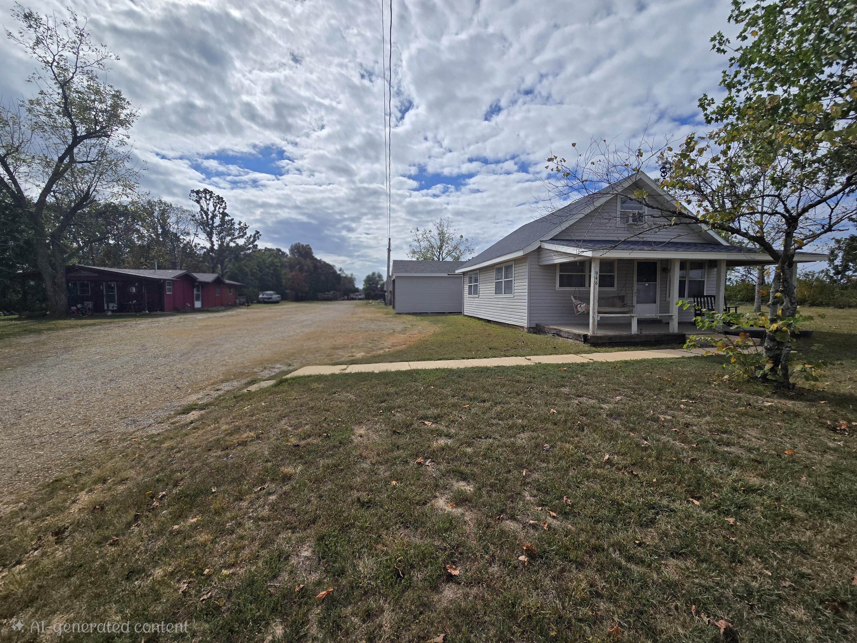 946 County Road 3670 Property Photo 29