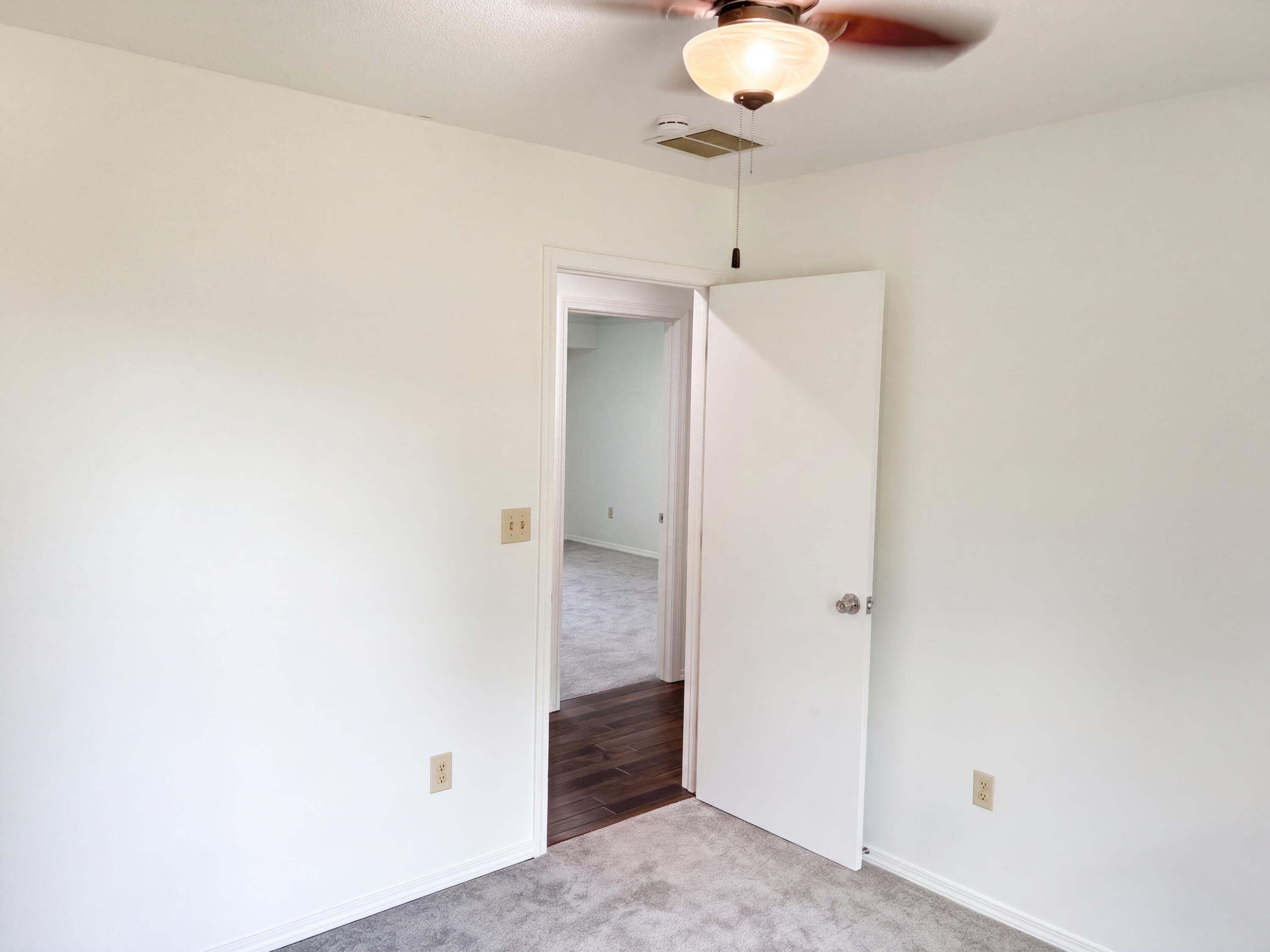 3651 South Meadowlark Avenue Property Photo 17