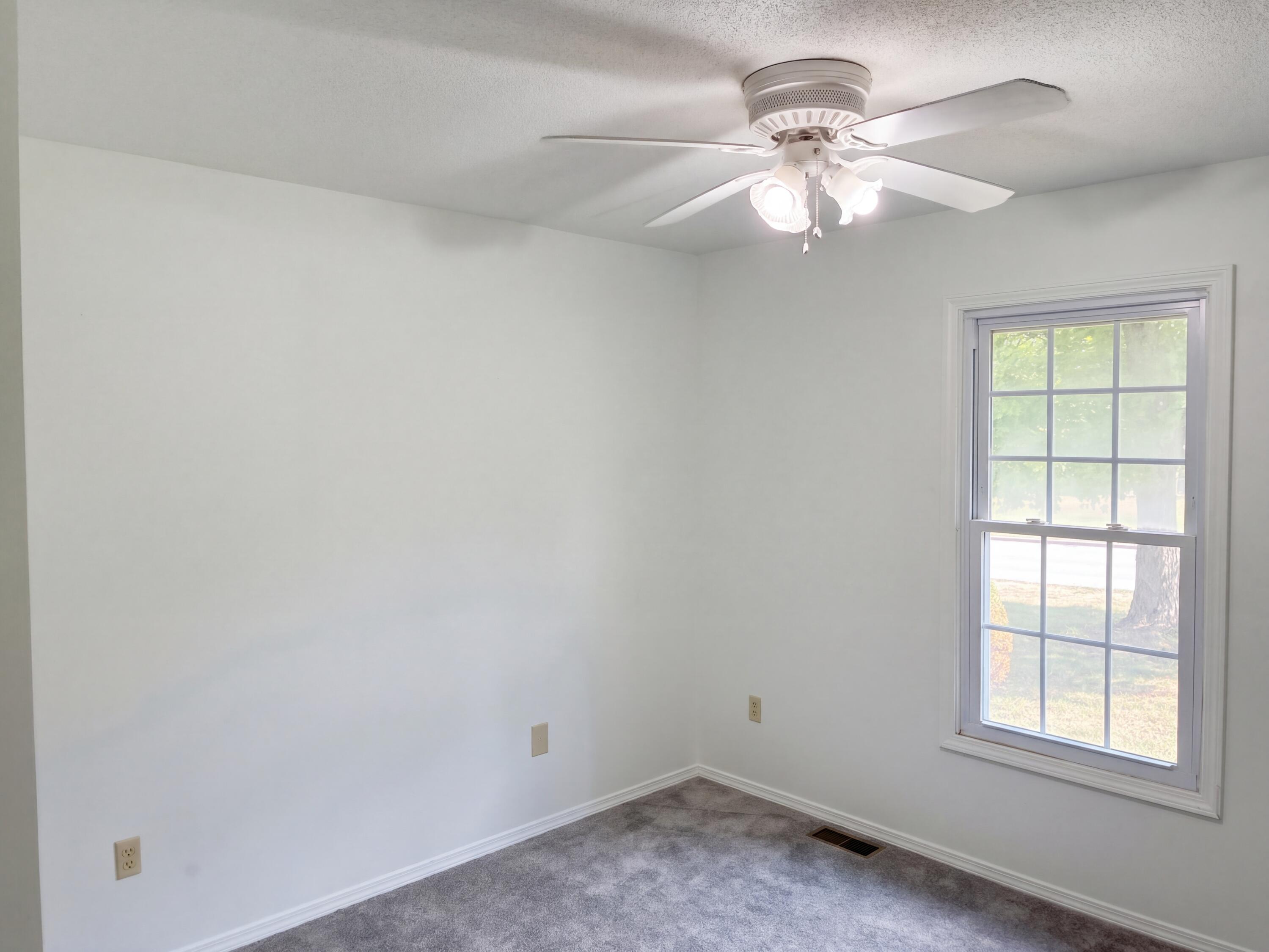3651 South Meadowlark Avenue Property Photo 22