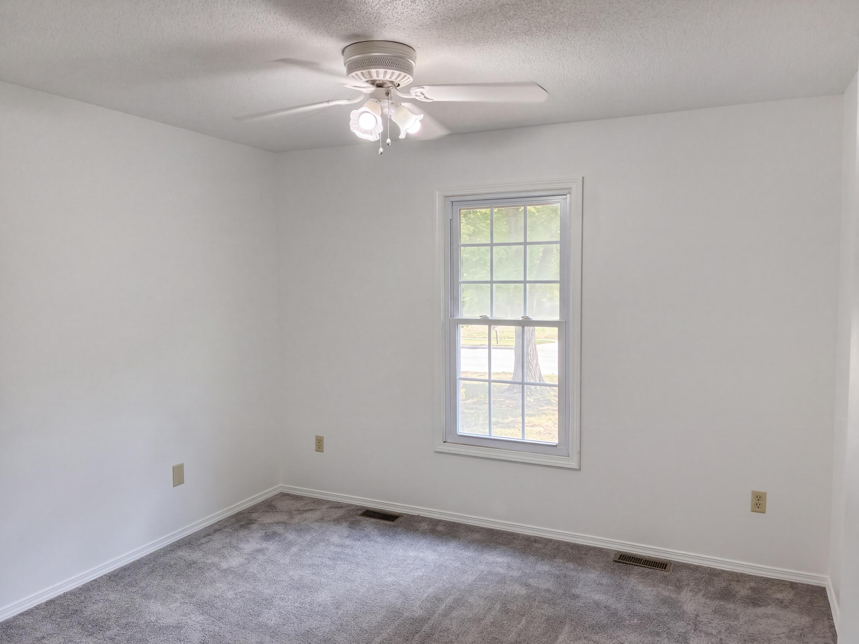 3651 South Meadowlark Avenue Property Photo 23