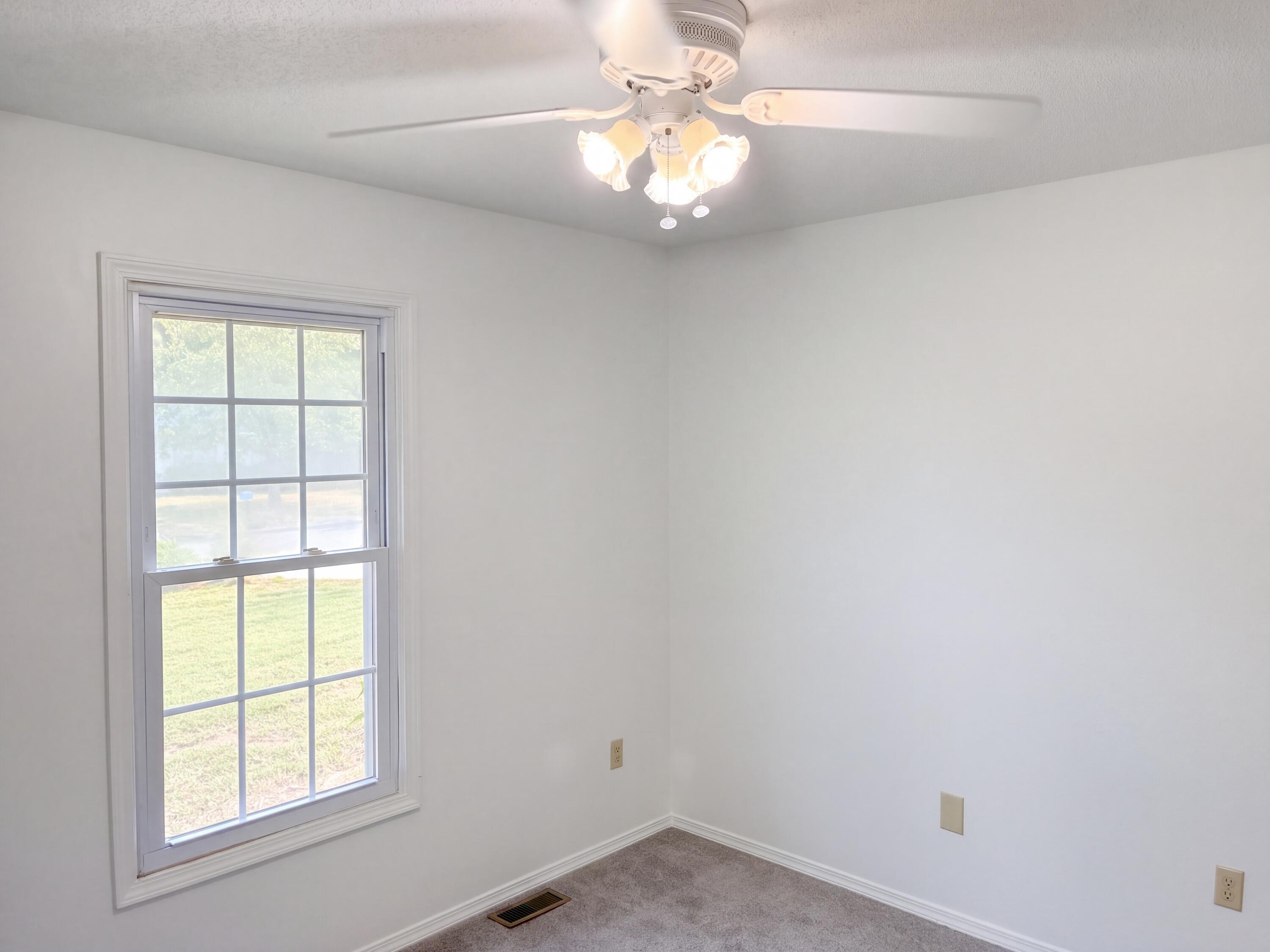 3651 South Meadowlark Avenue Property Photo 27