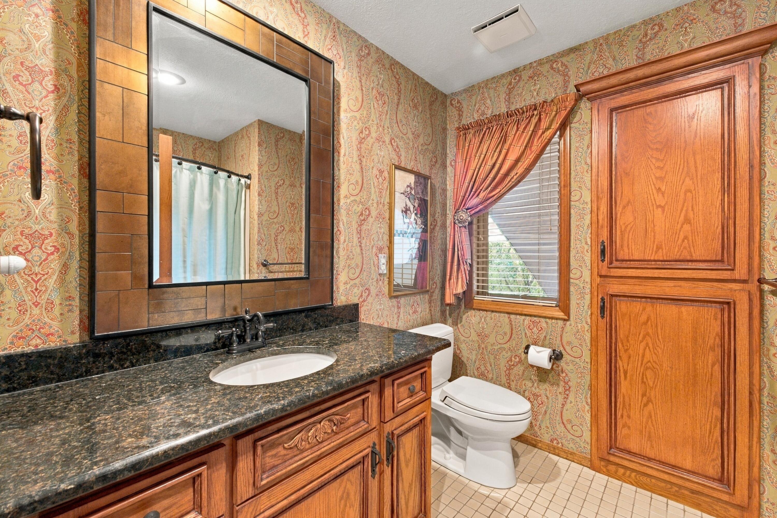 4915 East Royal Drive Property Photo 26