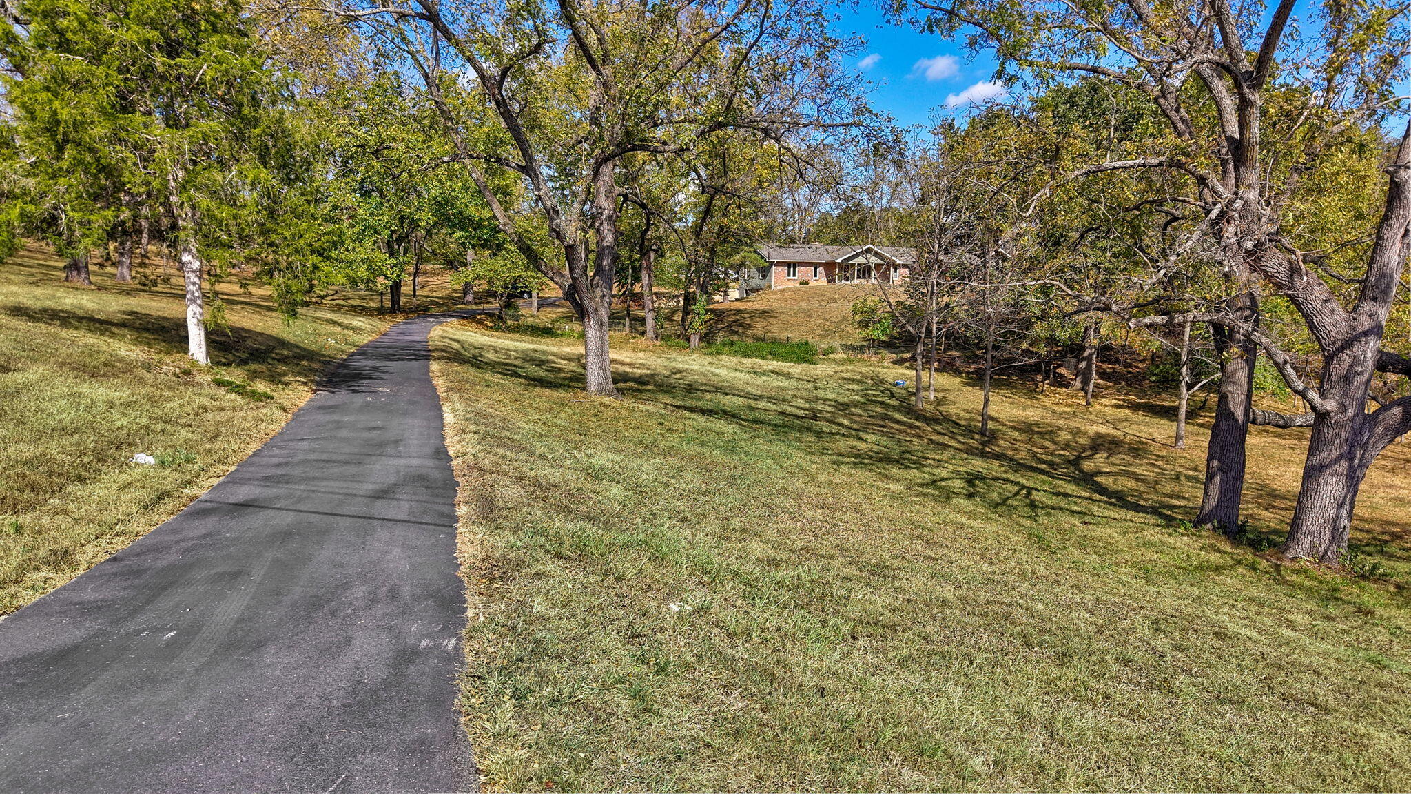 4005 West Farm Road 6 Property Photo 6