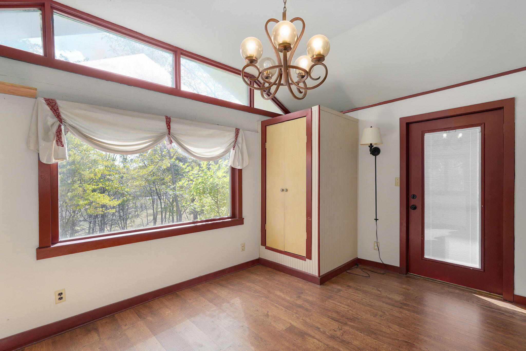 4005 West Farm Road 6 Property Photo 33
