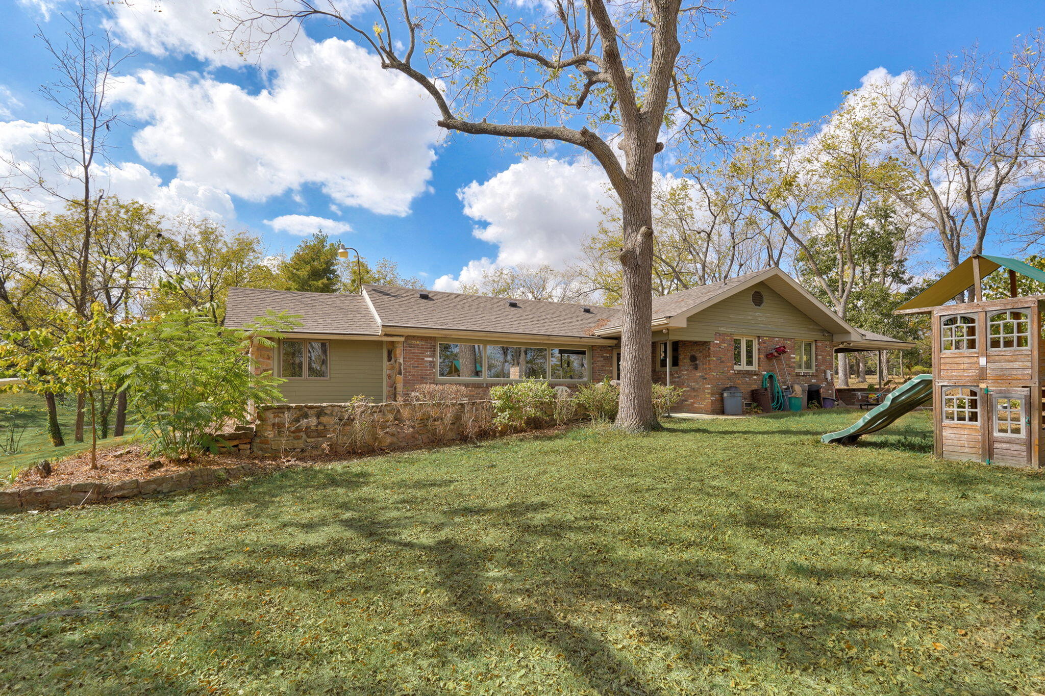 4005 West Farm Road 6 Property Photo 43