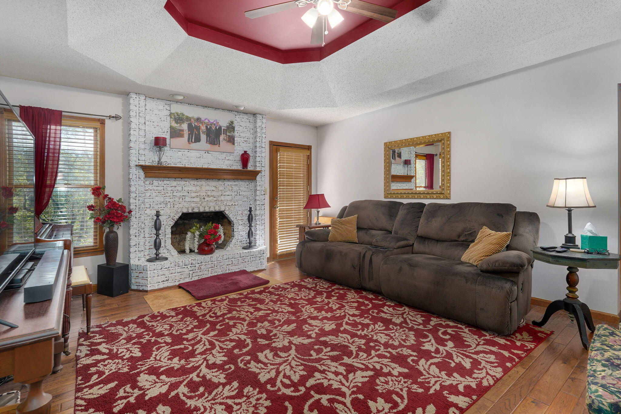 5102 South Elizabeth Avenue Property Photo 15